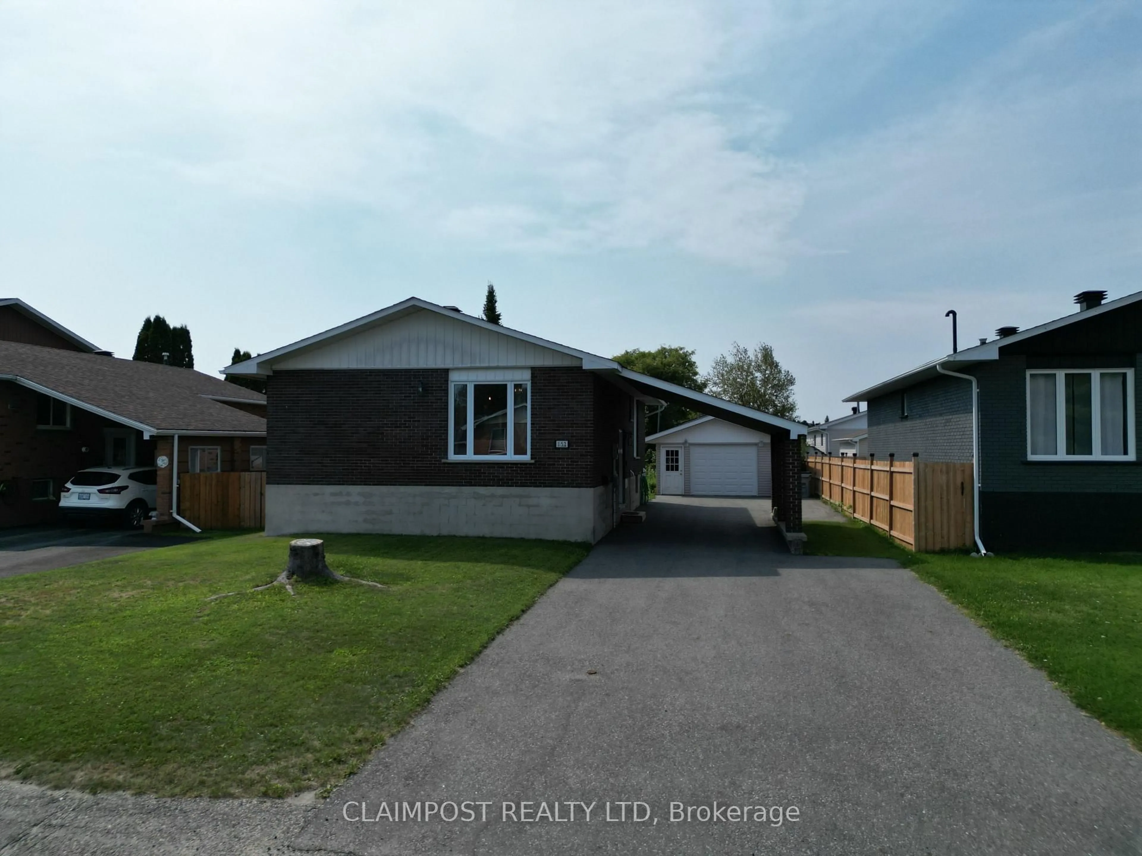 Unknown for 152 Viscount Ave, Timmins Ontario P4R 1C8