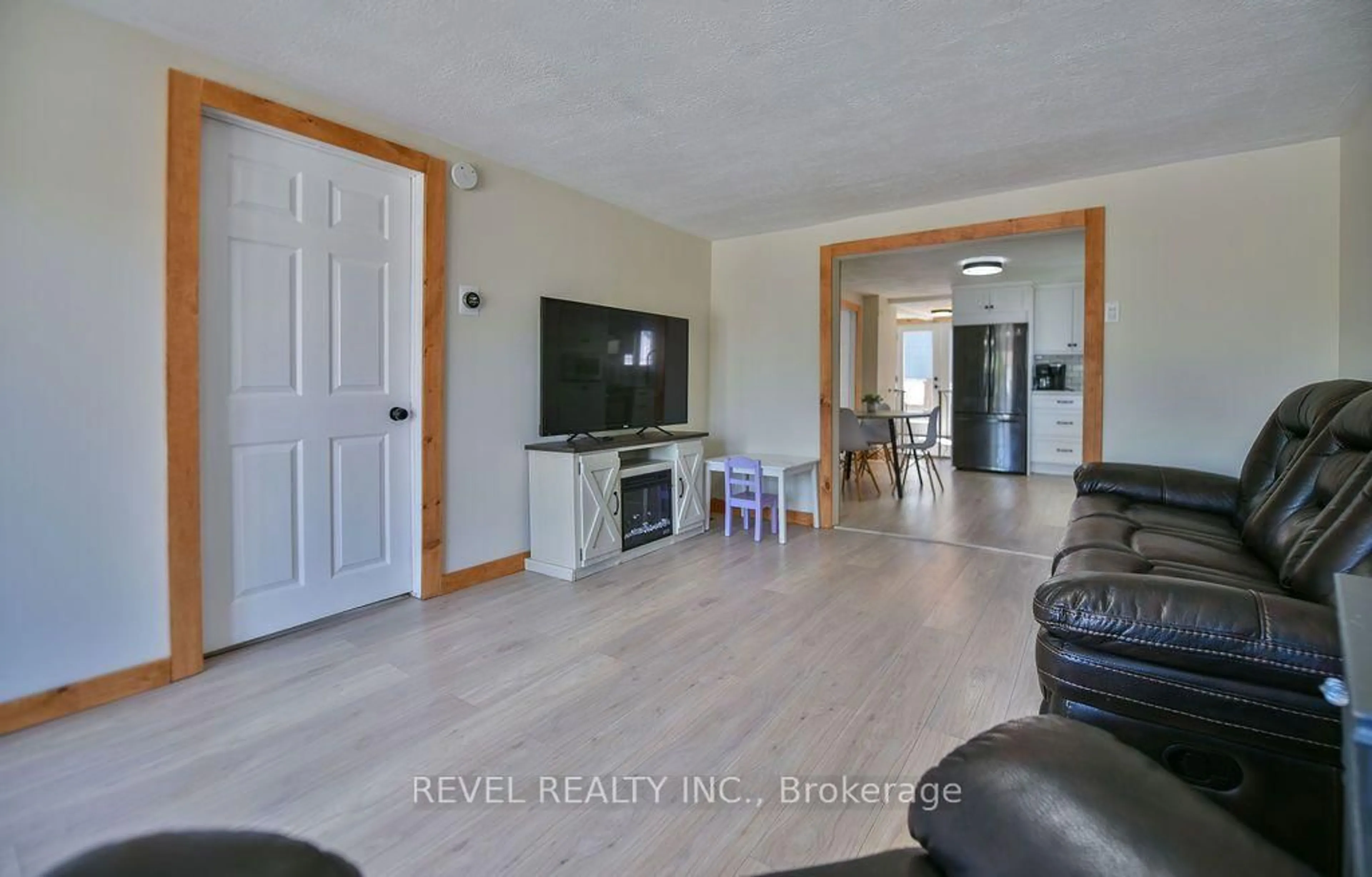 Unknown for 47 Essa Ave, Timmins Ontario P0N 1H0