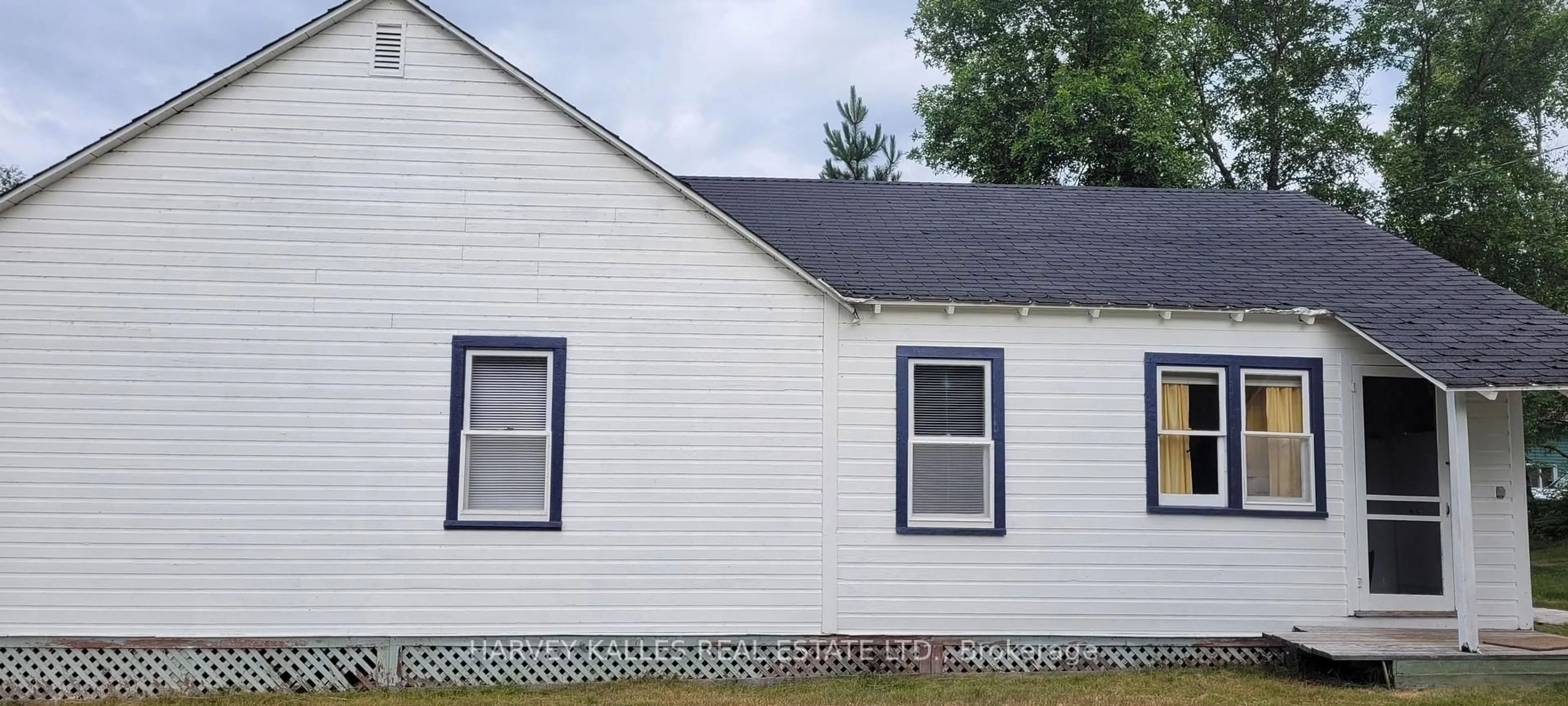 Home with vinyl exterior material, building for 0 PARCEL 13320 SEC CST GAUTHIER, Kirkland Lake Ontario P0K 1K0