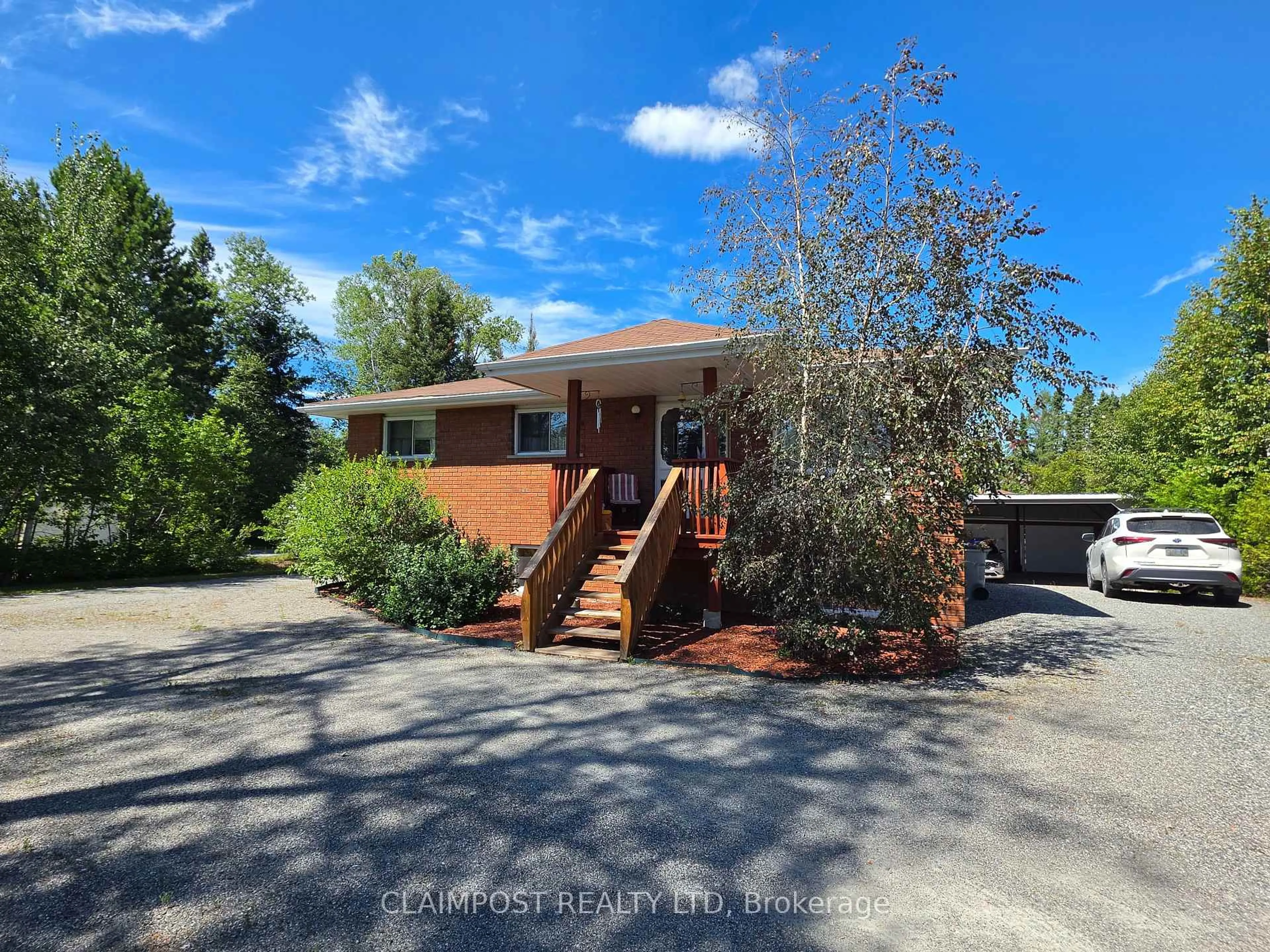 A pic from outside/outdoor area/front of a property/back of a property/a pic from drone, street for 2814 Dalton Rd, Timmins Ontario P4N 7C2