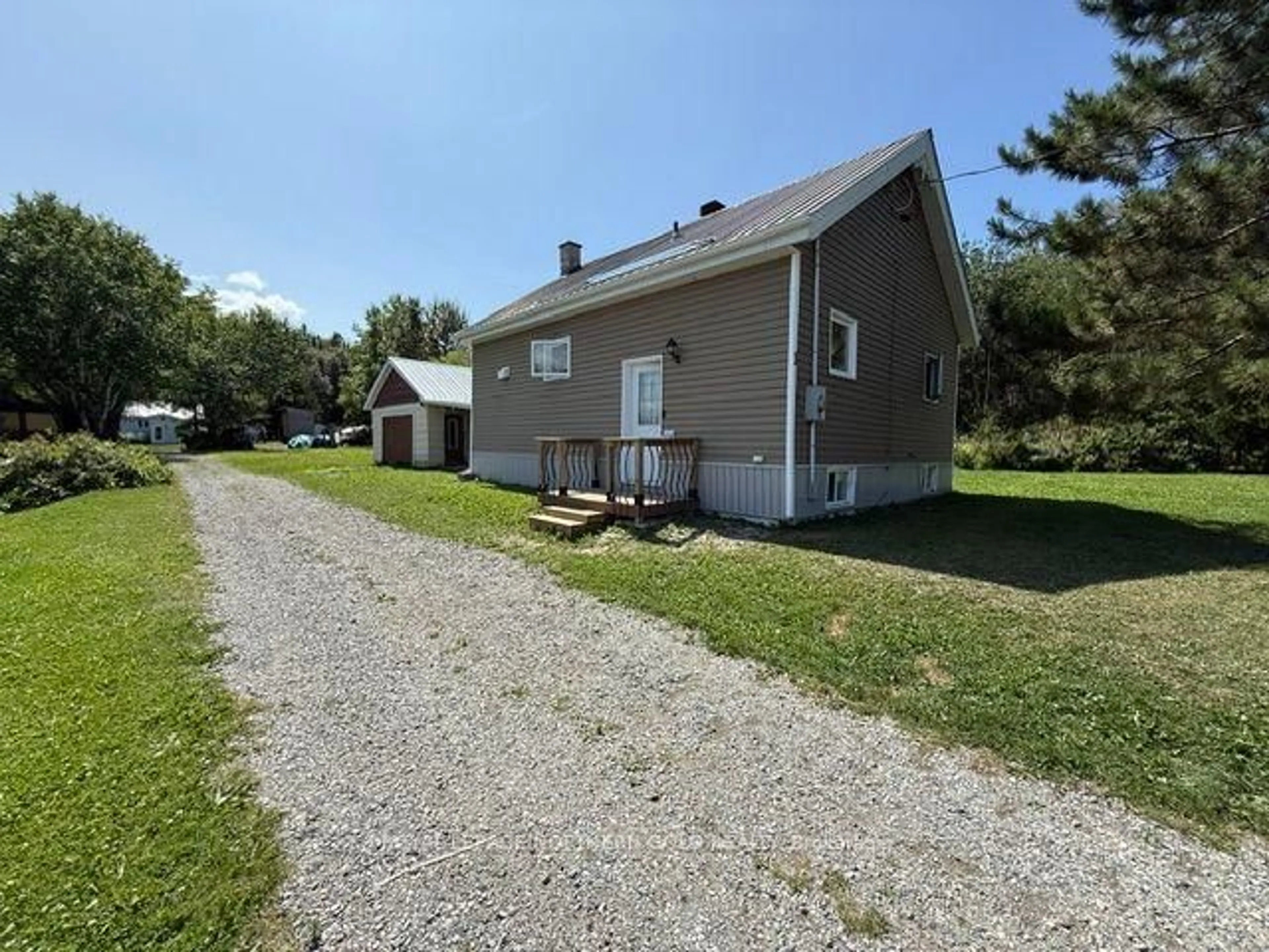 A pic from outside/outdoor area/front of a property/back of a property/a pic from drone, unknown for 1 Thompson St, McGarry Ontario P0K 1X0
