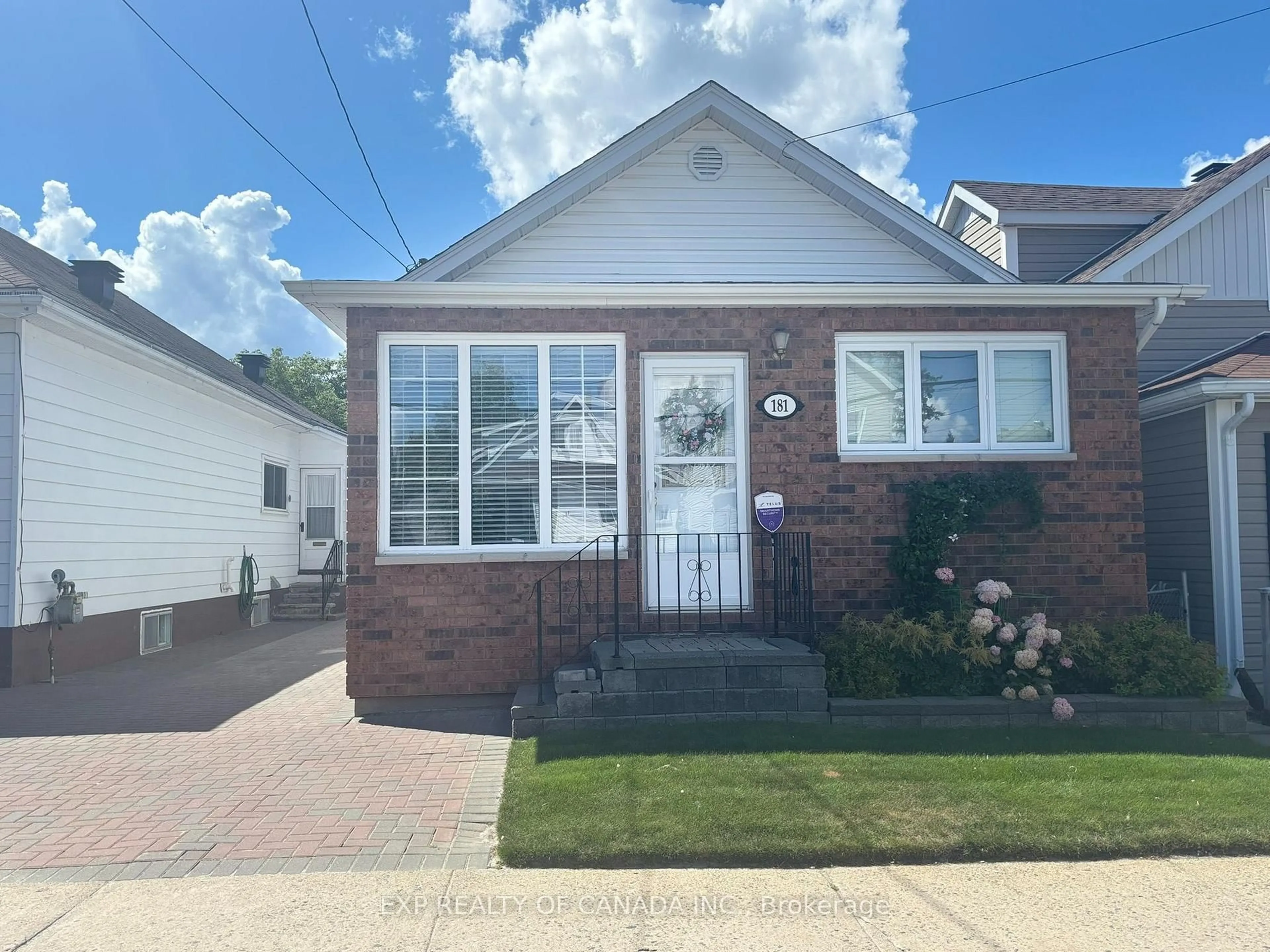 Home with vinyl exterior material, street for 181 Birch St, Timmins Ontario P4N 2A8