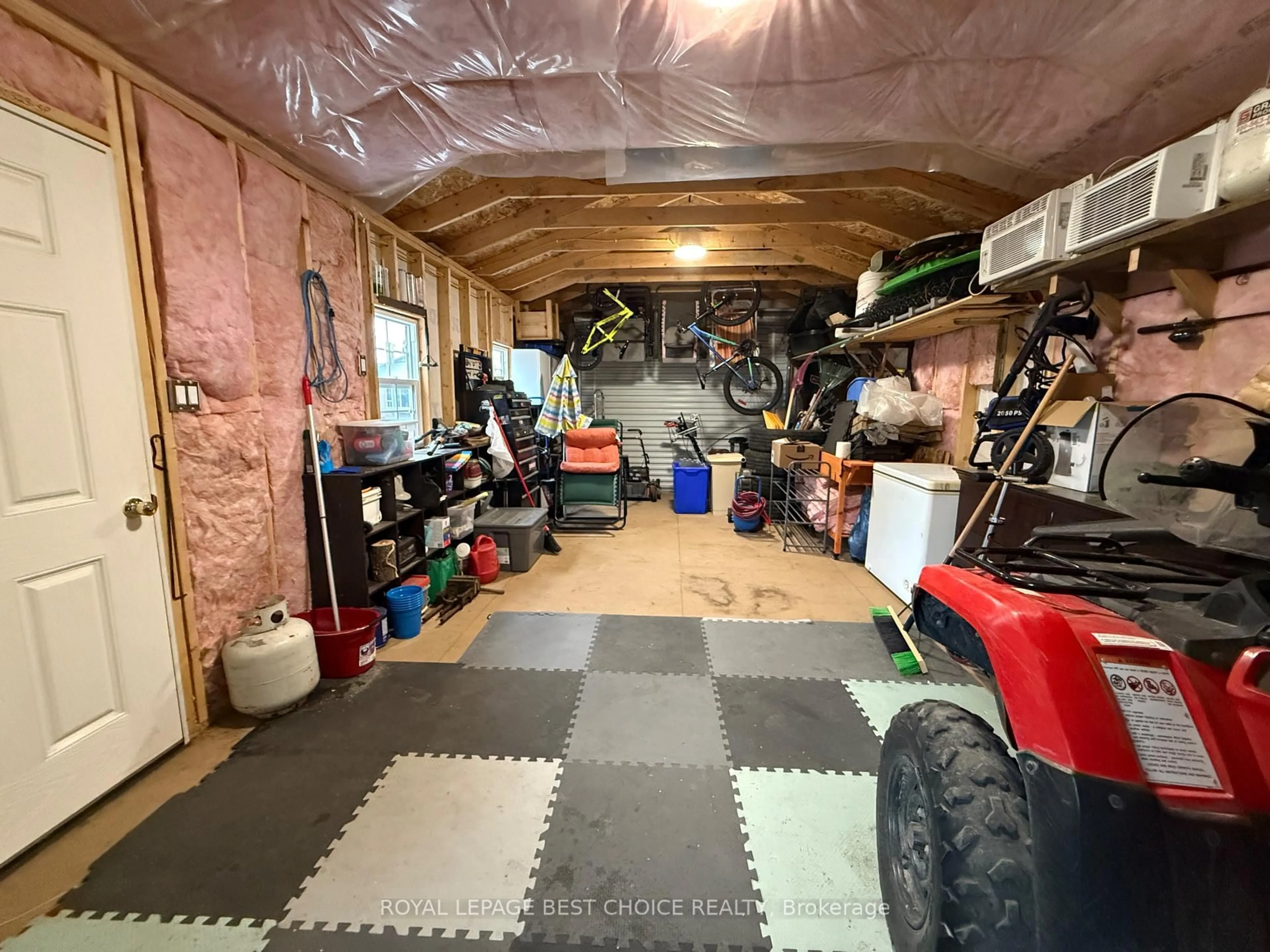 Indoor garage for 94 Galena St, Cobalt Ontario P0J 1C0