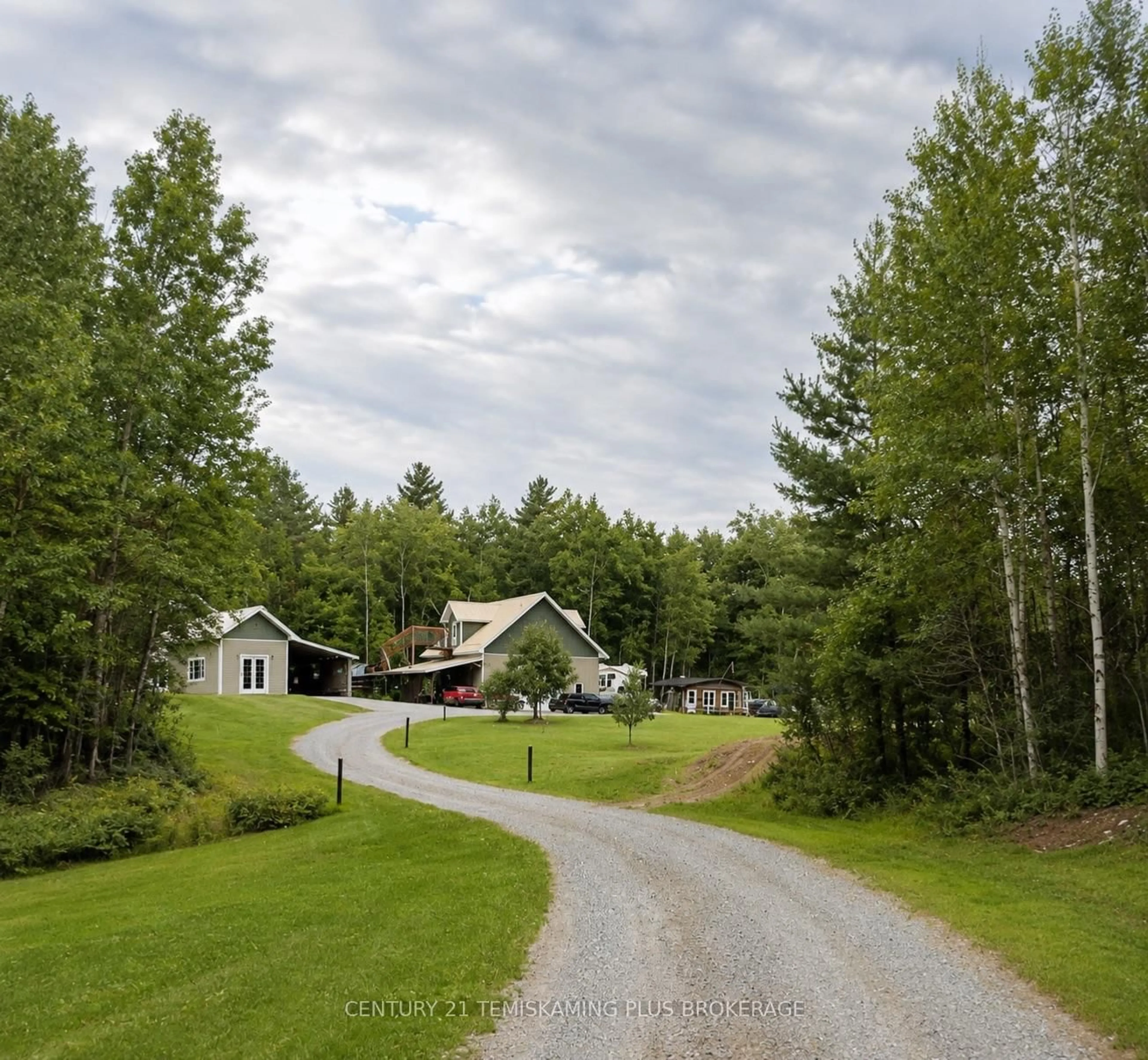 A pic from outside/outdoor area/front of a property/back of a property/a pic from drone, unknown for 974381 Highway 567 Highway, Timiskaming Ontario P0J 1K0