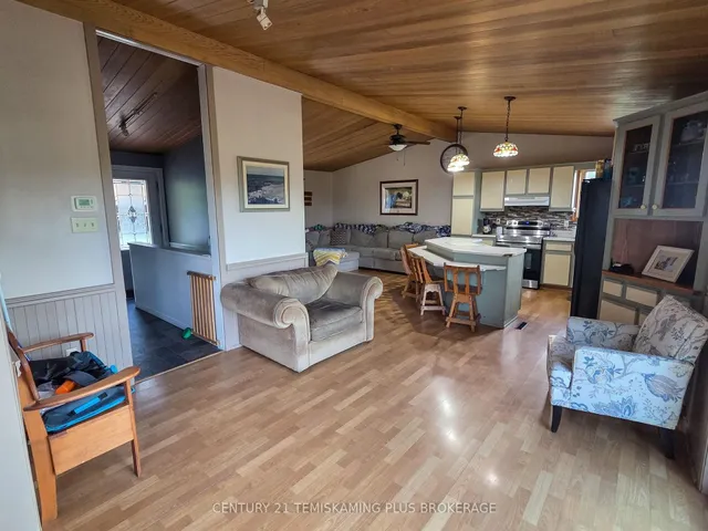 65 Lakeshore Ave, Englehart 5