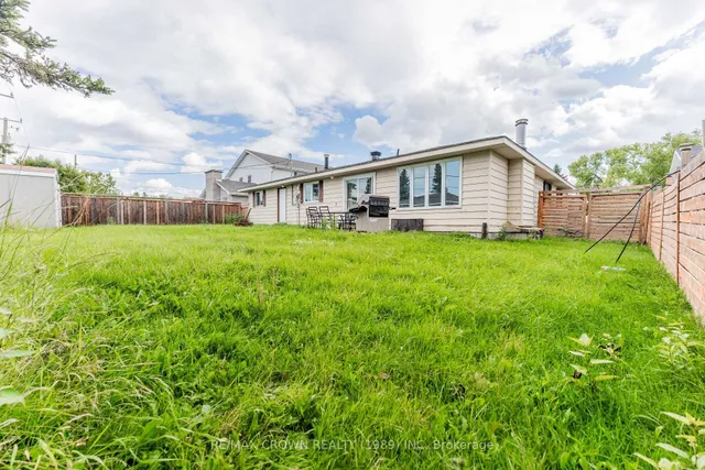 3 Clark St, Kapuskasing 3
