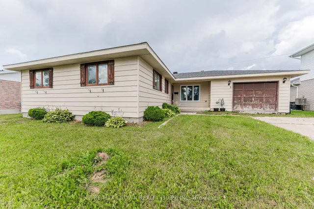 3 Clark St, Kapuskasing 4