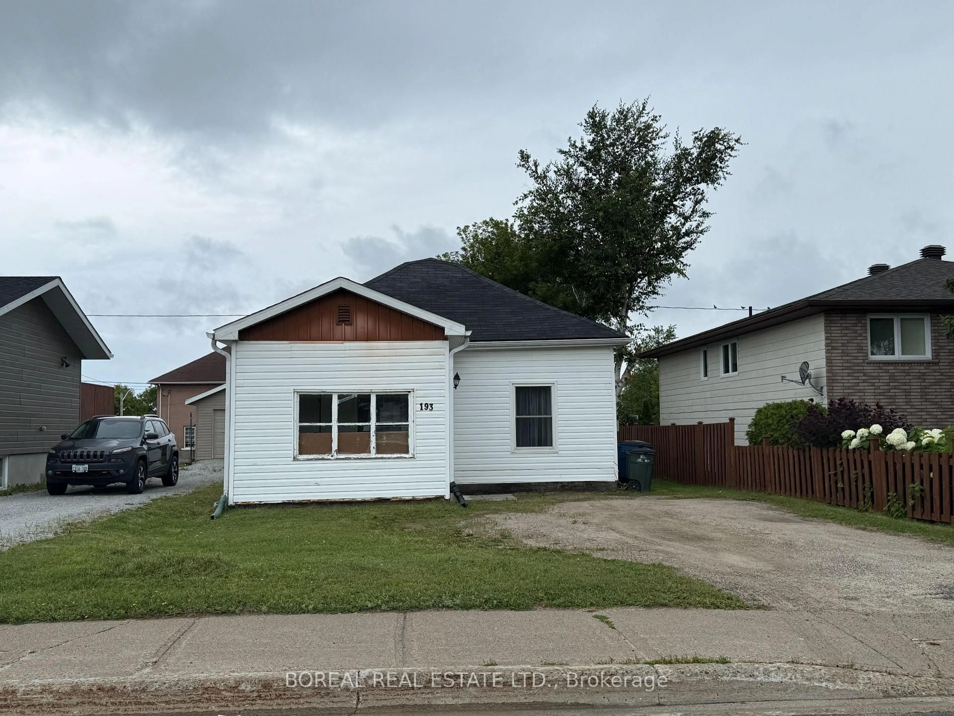 Unknown for 193 Twelfth Ave, Cochrane Ontario P0L 1C0