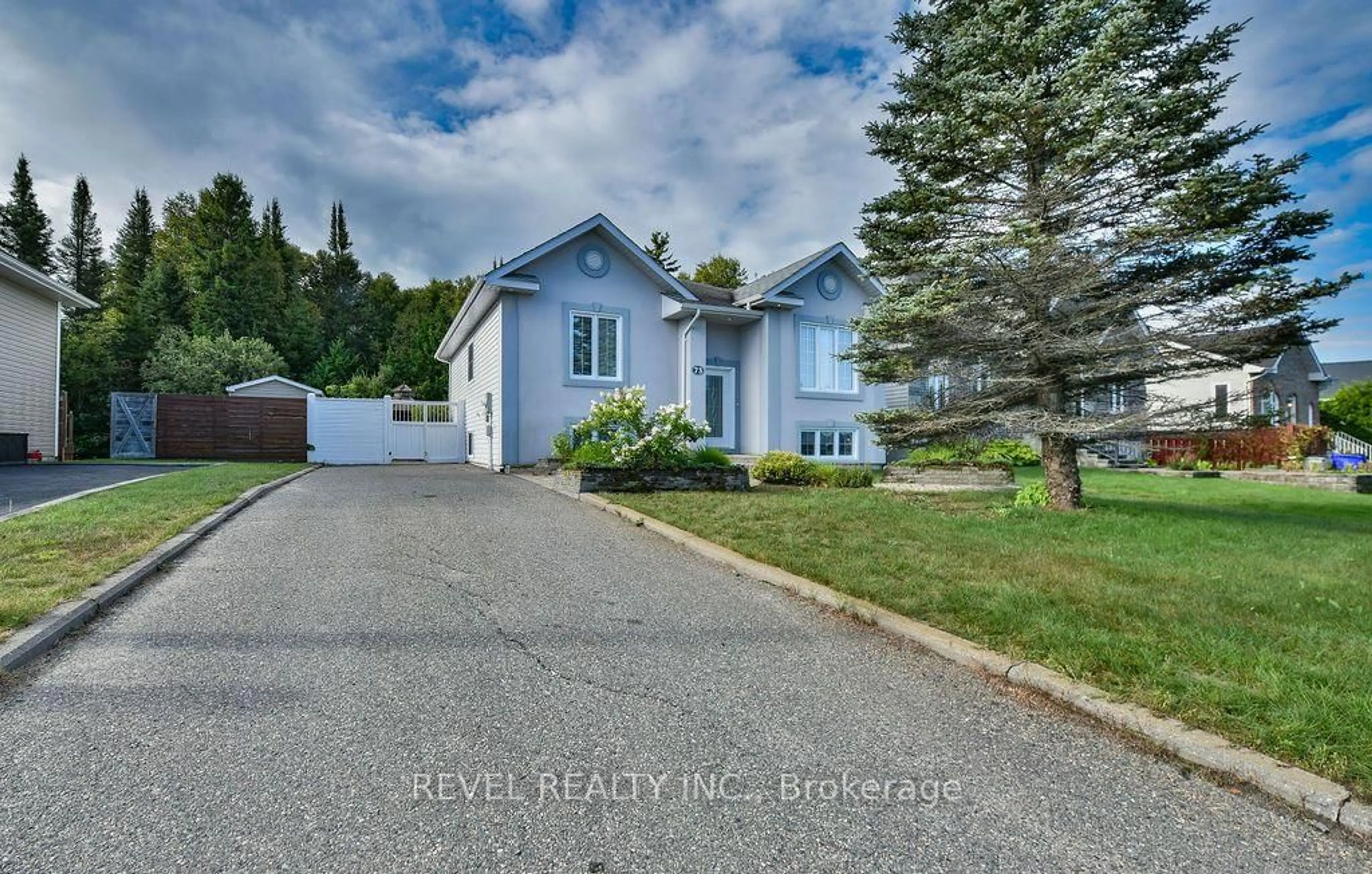 A pic from outside/outdoor area/front of a property/back of a property/a pic from drone, street for 73 Jv Bonhomme Blvd, Timmins Ontario P4P 0A2
