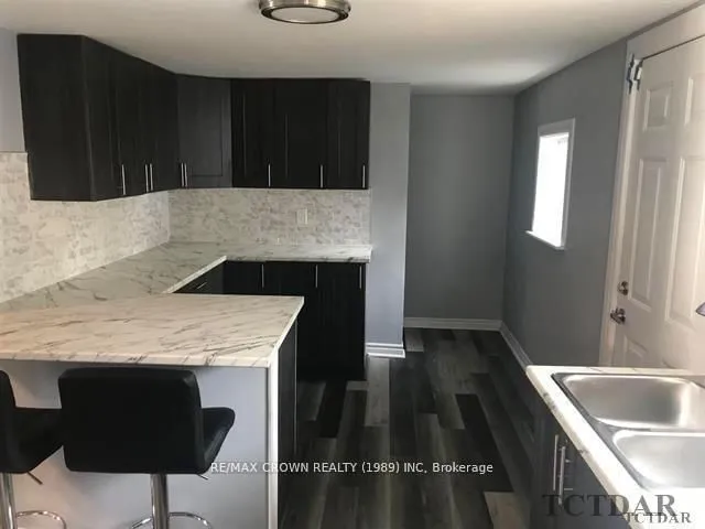 110 Croatia Ave, Timmins 2
