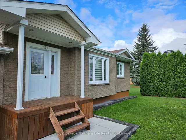 152 PINE St, Temiskaming Shores 3