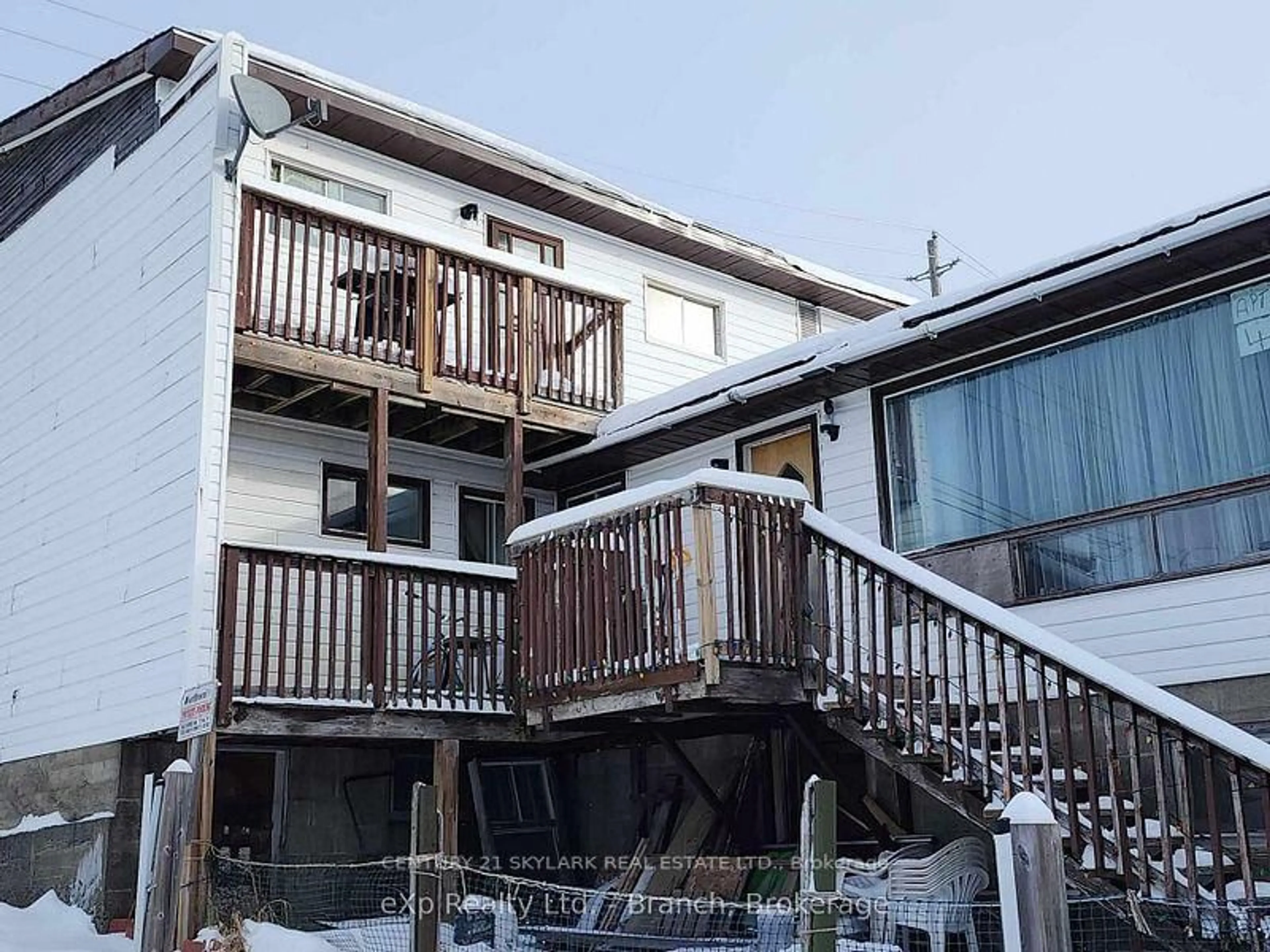A pic from outside/outdoor area/front of a property/back of a property/a pic from drone, building for 43 Duncan Ave, Kirkland Lake Ontario P2N 1X8