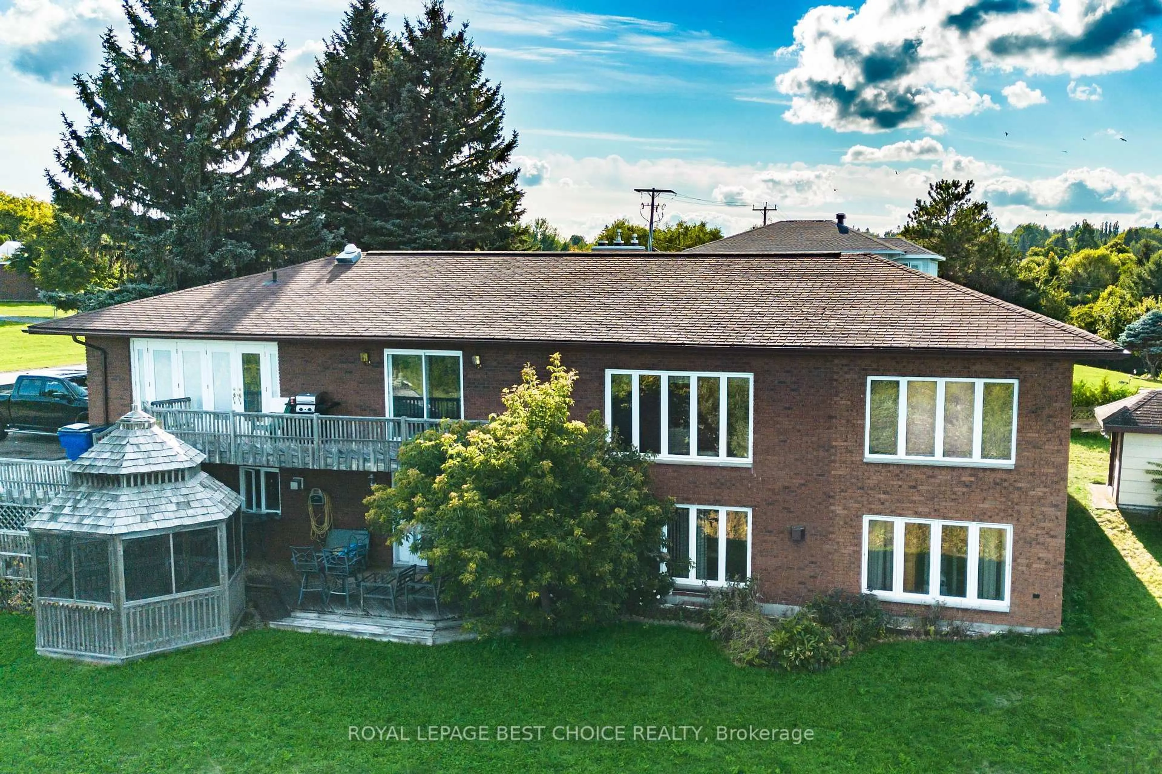 A pic from outside/outdoor area/front of a property/back of a property/a pic from drone, unknown for 243 Lawlor St, Temiskaming Shores Ontario P0J 1K0