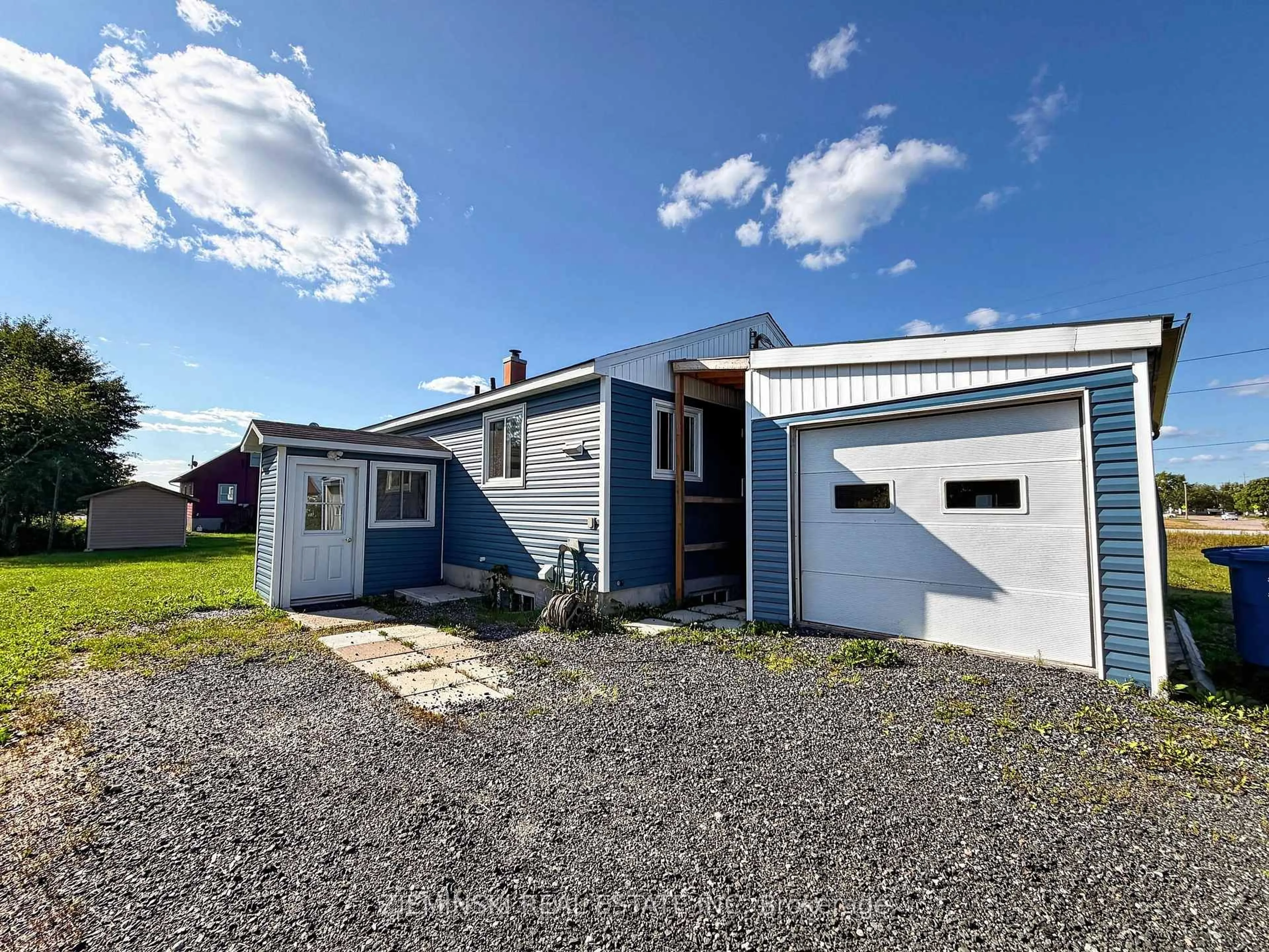 A pic from outside/outdoor area/front of a property/back of a property/a pic from drone, building for 45 Highway 11 Highway, Smooth Rock Falls Ontario P0L 2B0