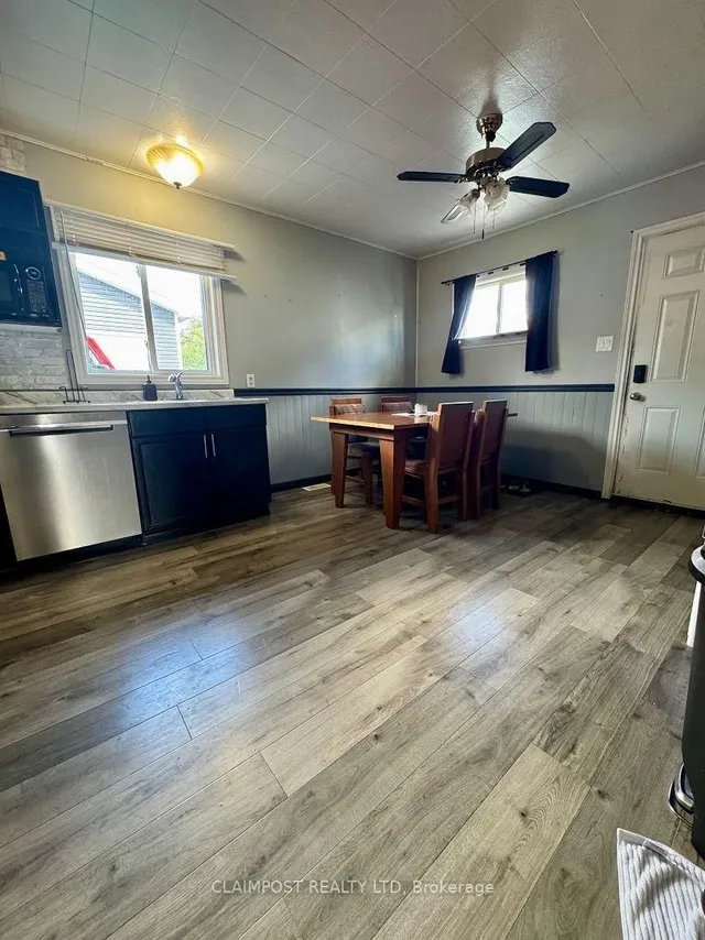 118 Columbus Ave, Timmins 2