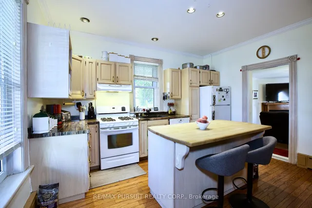 112 May St, Temiskaming Shores 3