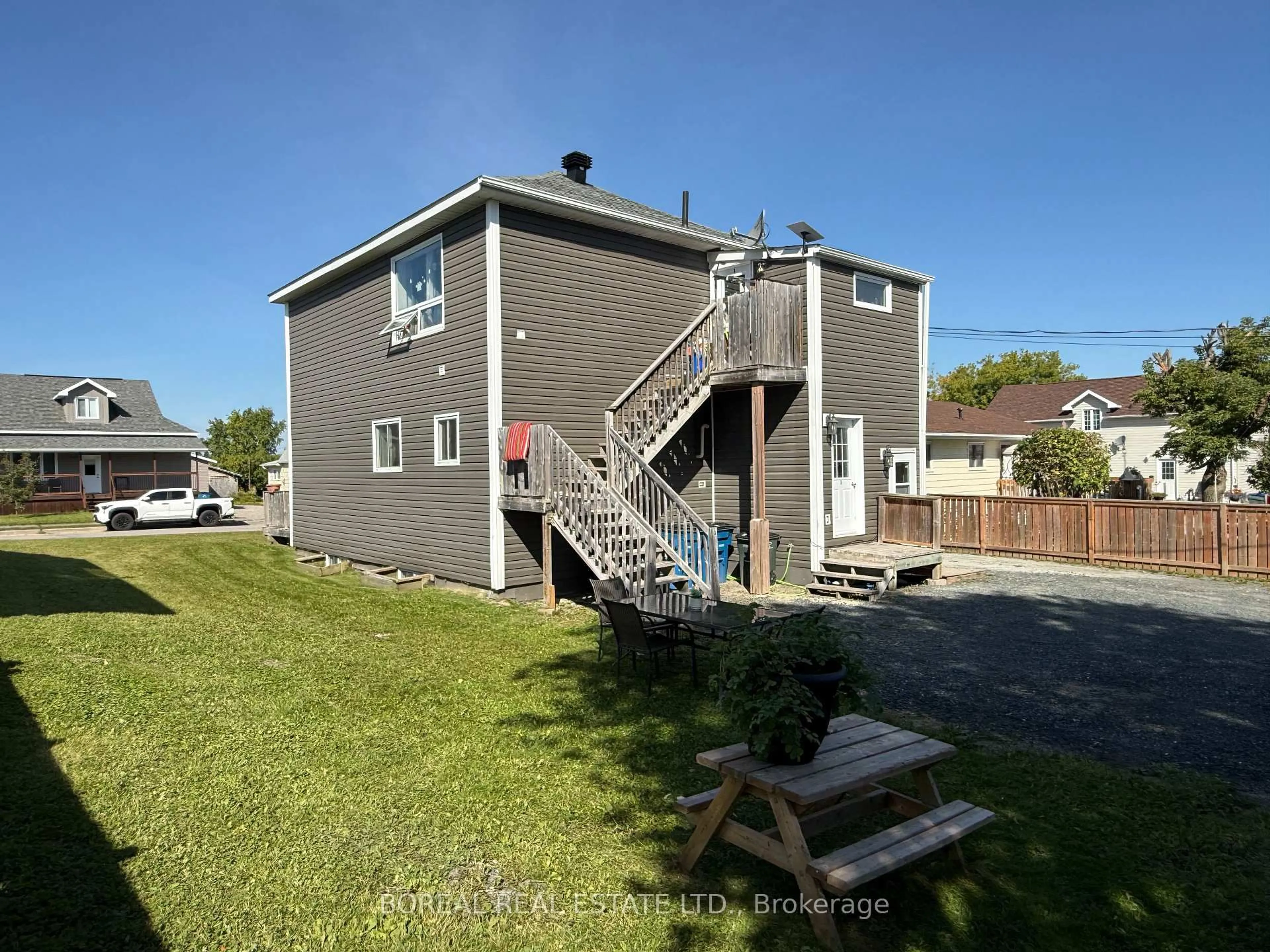 A pic from outside/outdoor area/front of a property/back of a property/a pic from drone, street for 230 Tenth Ave, Cochrane Ontario P0L 1C0