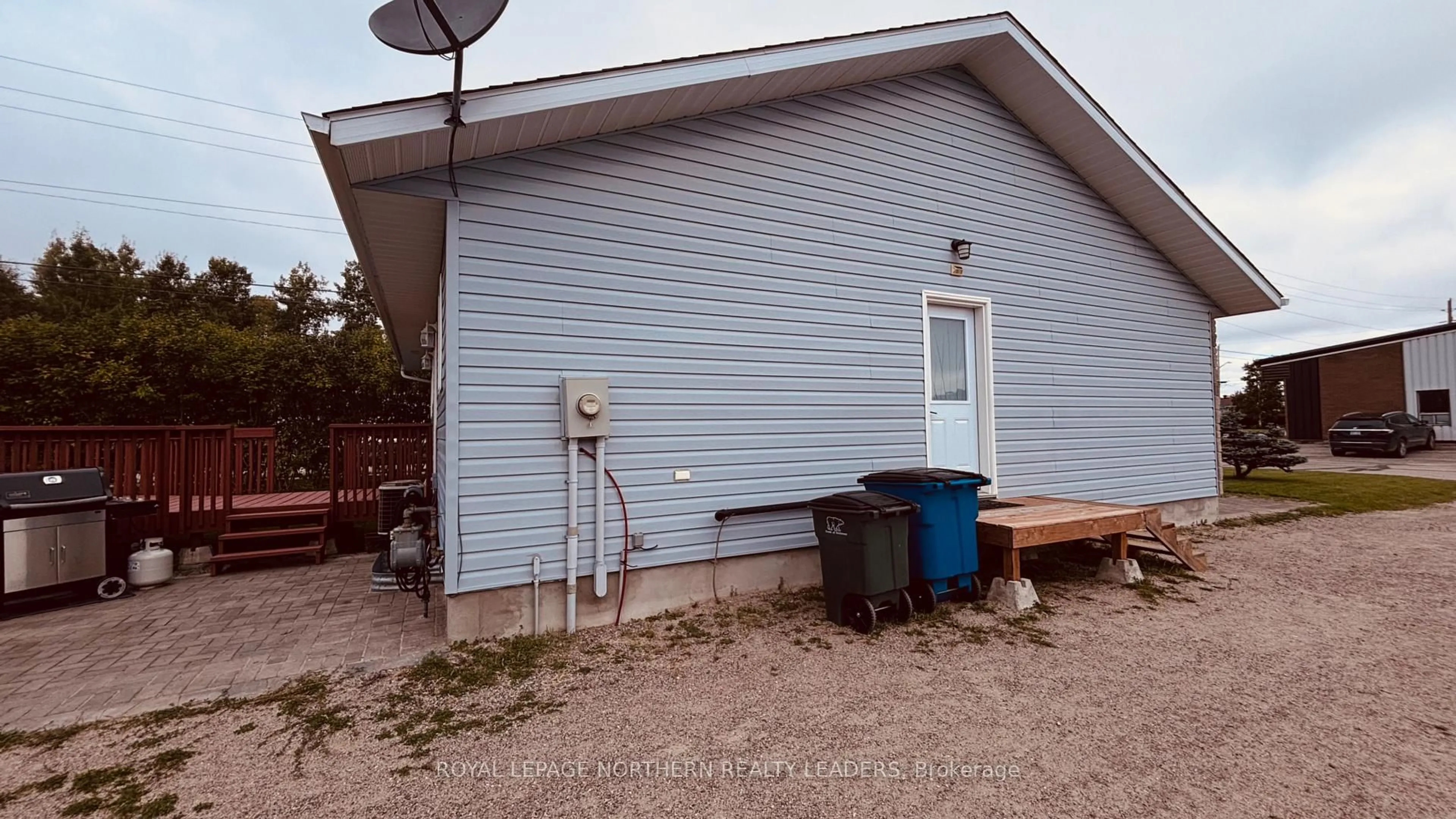 Unknown for 65 Connaught Ave, Cochrane Ontario P0L 1C0