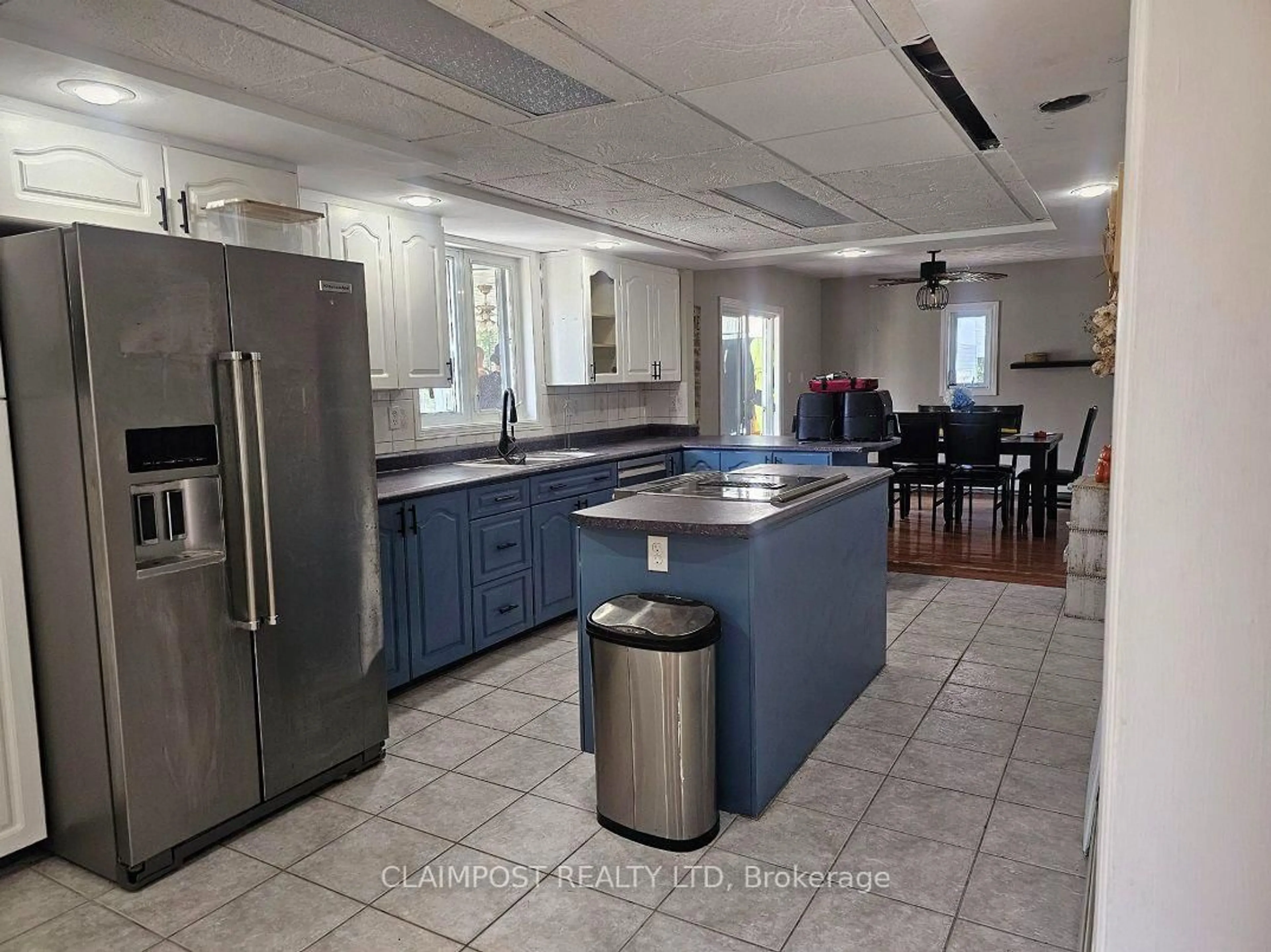 Open concept kitchen, ceramic/tile floor for 2965 Kamiskotia Rd, Timmins Ontario P4N 7C3