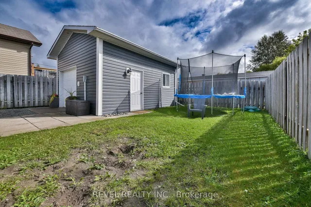 338 Craig St, Timmins 5