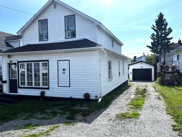 35 Taylor Ave, Kirkland Lake