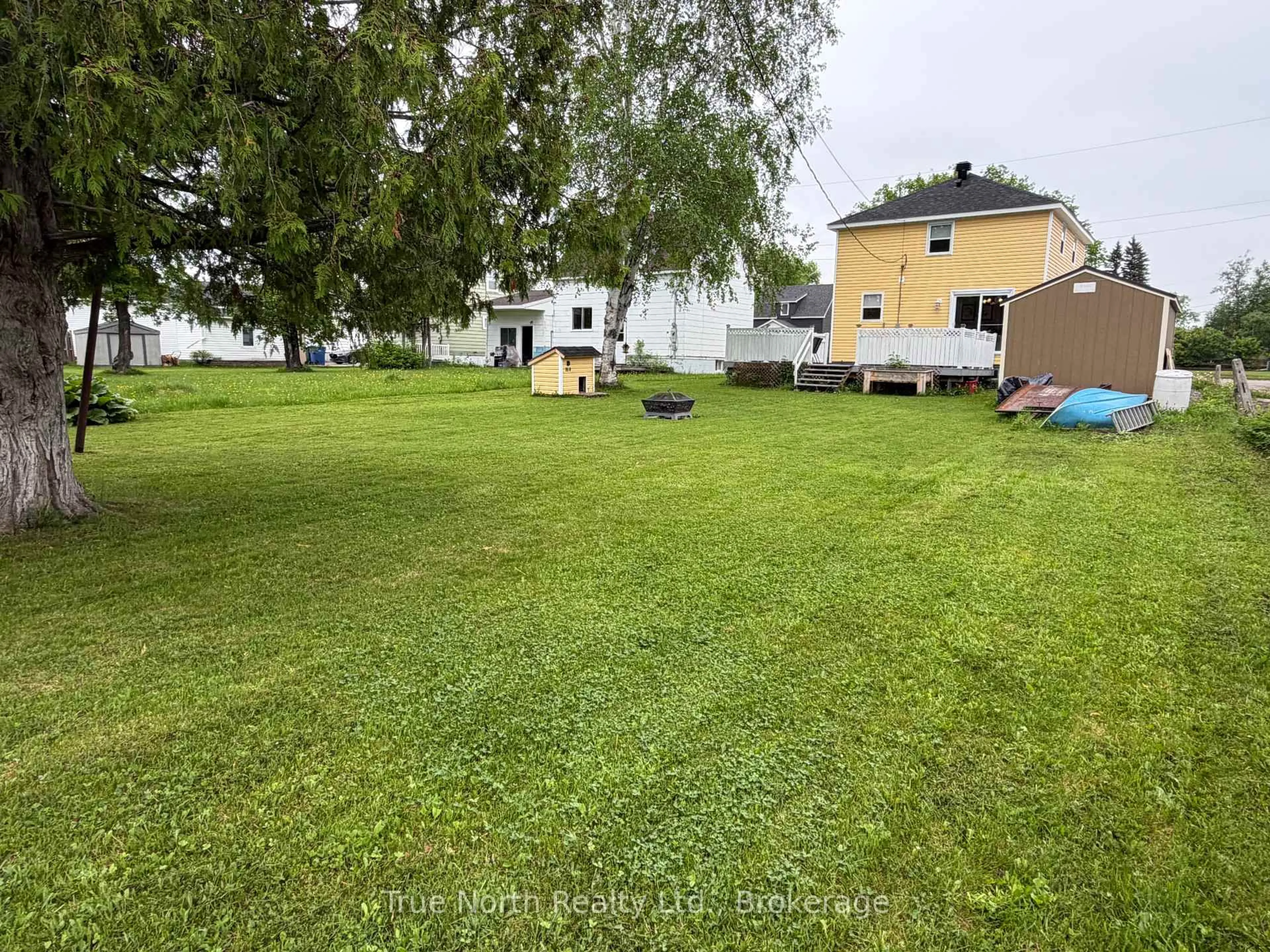 trreb/IMG-T13780510_afd0ce17-7765-4b86-939c-0360543dbefe-l.jpg