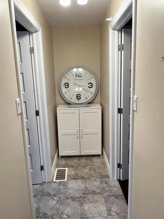 61 Second St, Kirkland Lake 2