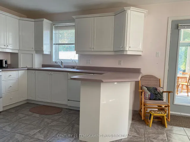 430 Main St, Temiskaming Shores 3