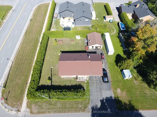451 Joyal Dr, Temiskaming Shores 2