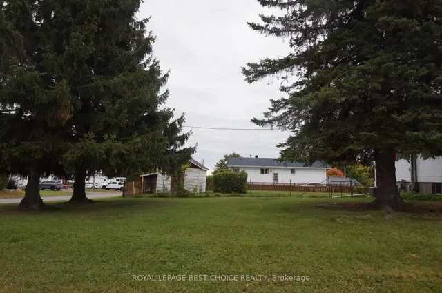 227 Meridian Ave, Temiskaming Shores 4