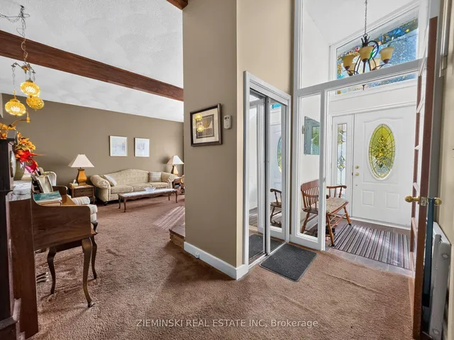 484 Eighth Ave, Black River-Matheson 3