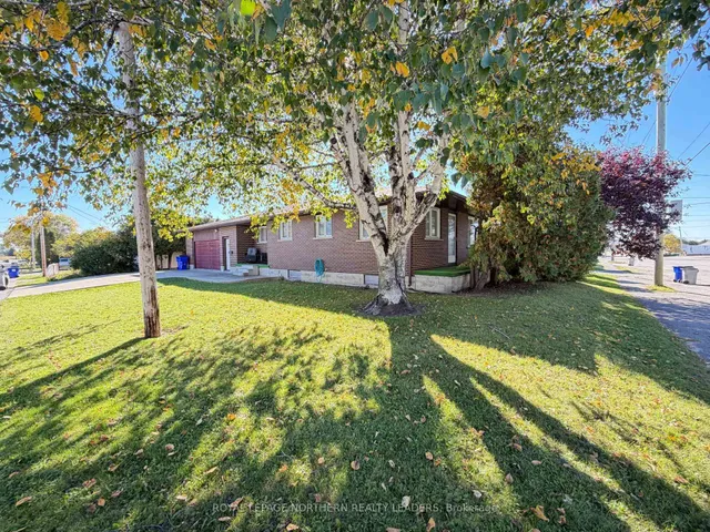 235 Moore St, Timmins 2