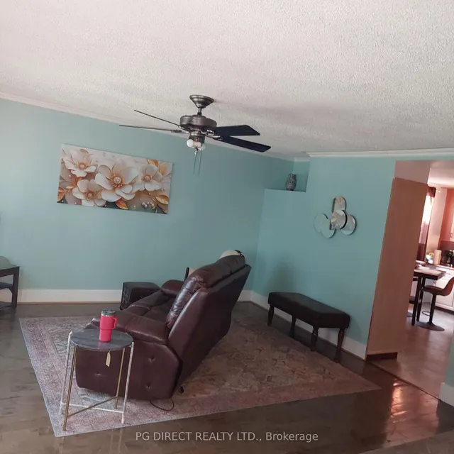 66 Powell Ave, Timmins 4