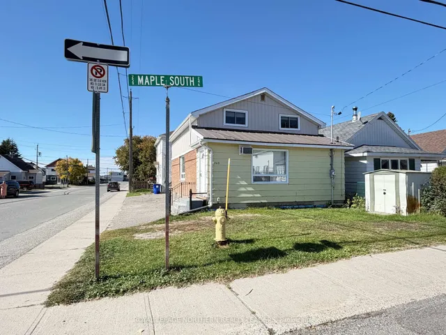 245 Maple St, Timmins 5