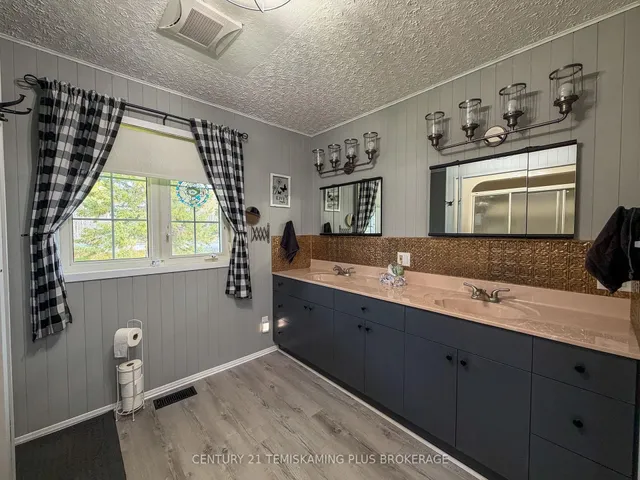 887726 Hwy 65, Timiskaming 4