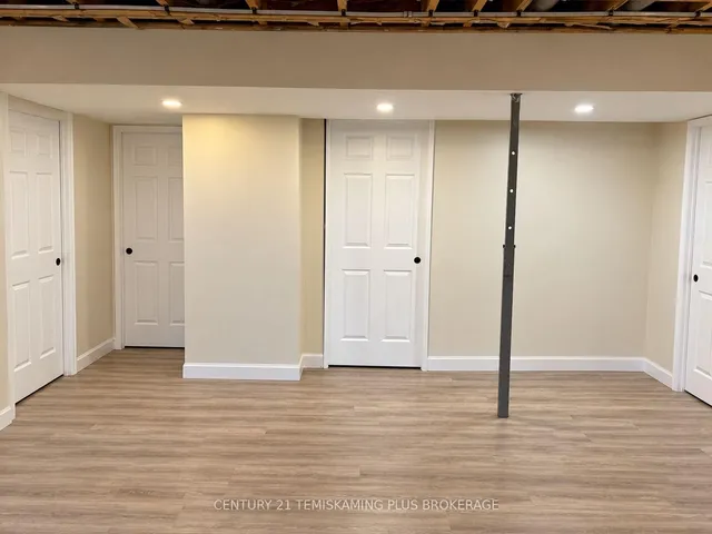 24 Park Pl, Cobalt 4