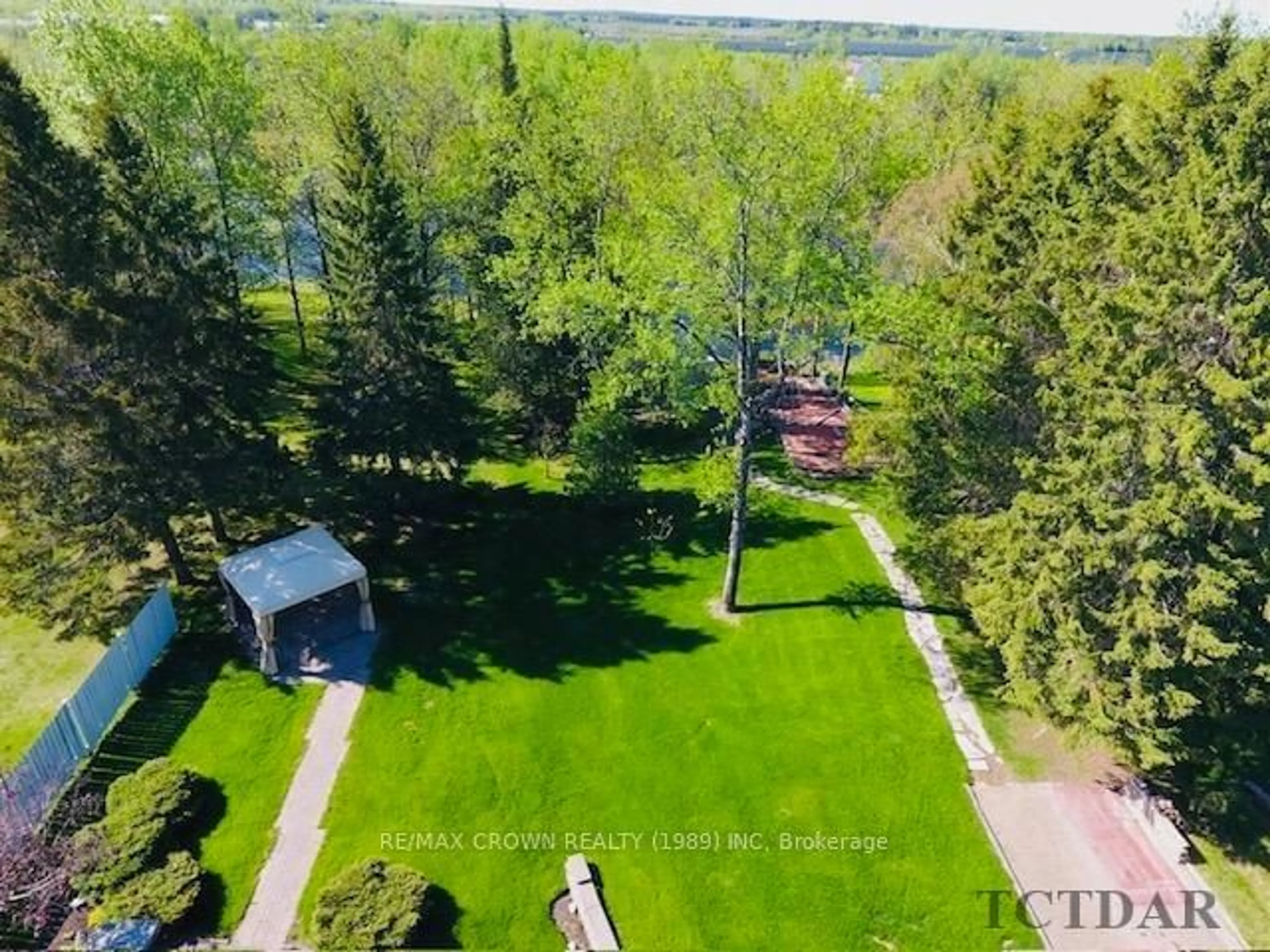 A pic from exterior of the house or condo, cottage for 1515 WEST St, Hearst Ontario P0L 1N0