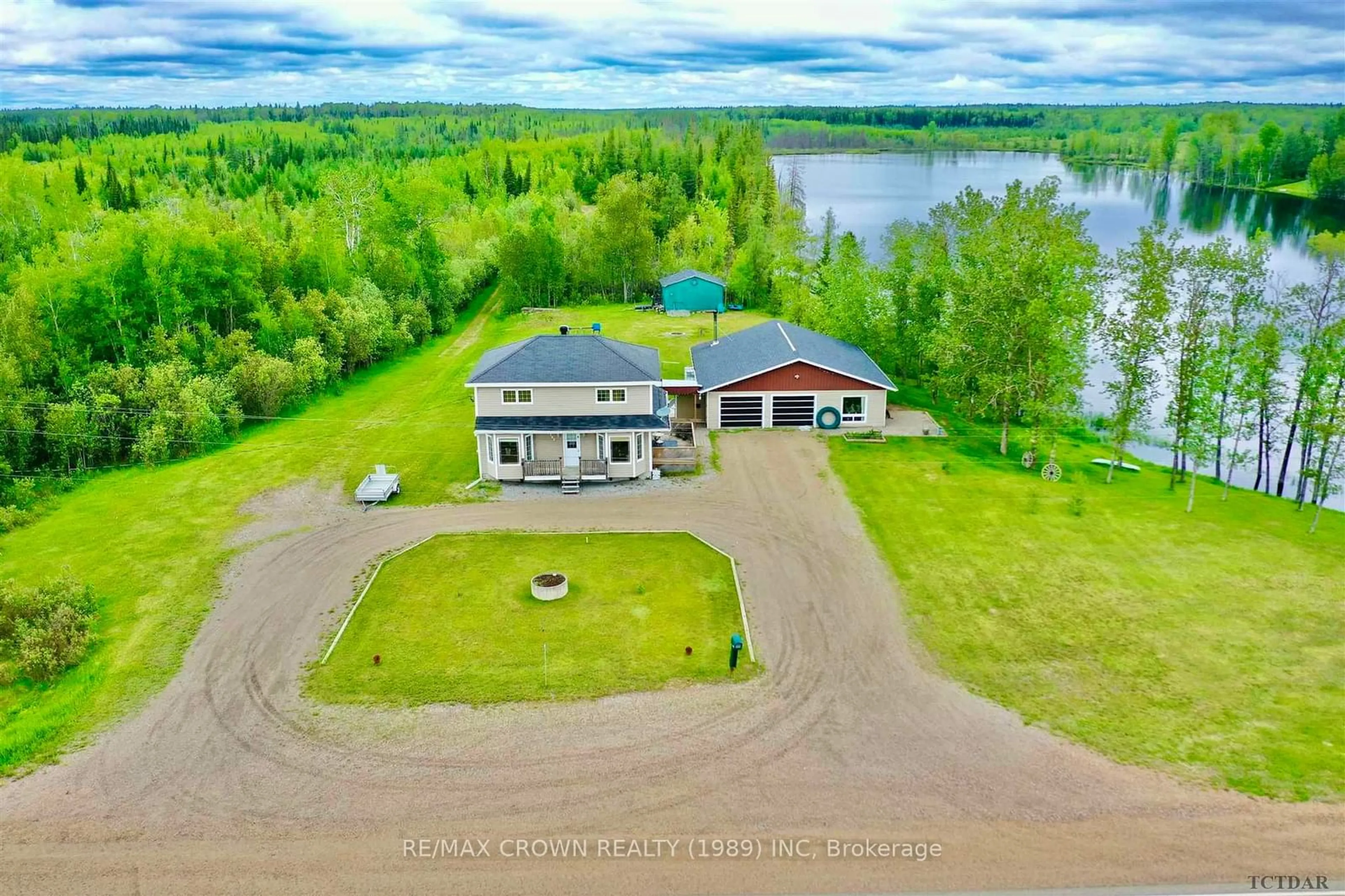 A pic from exterior of the house or condo, cottage for 208 Highway 11, Val Rita-Harty Ontario P0L 2G0