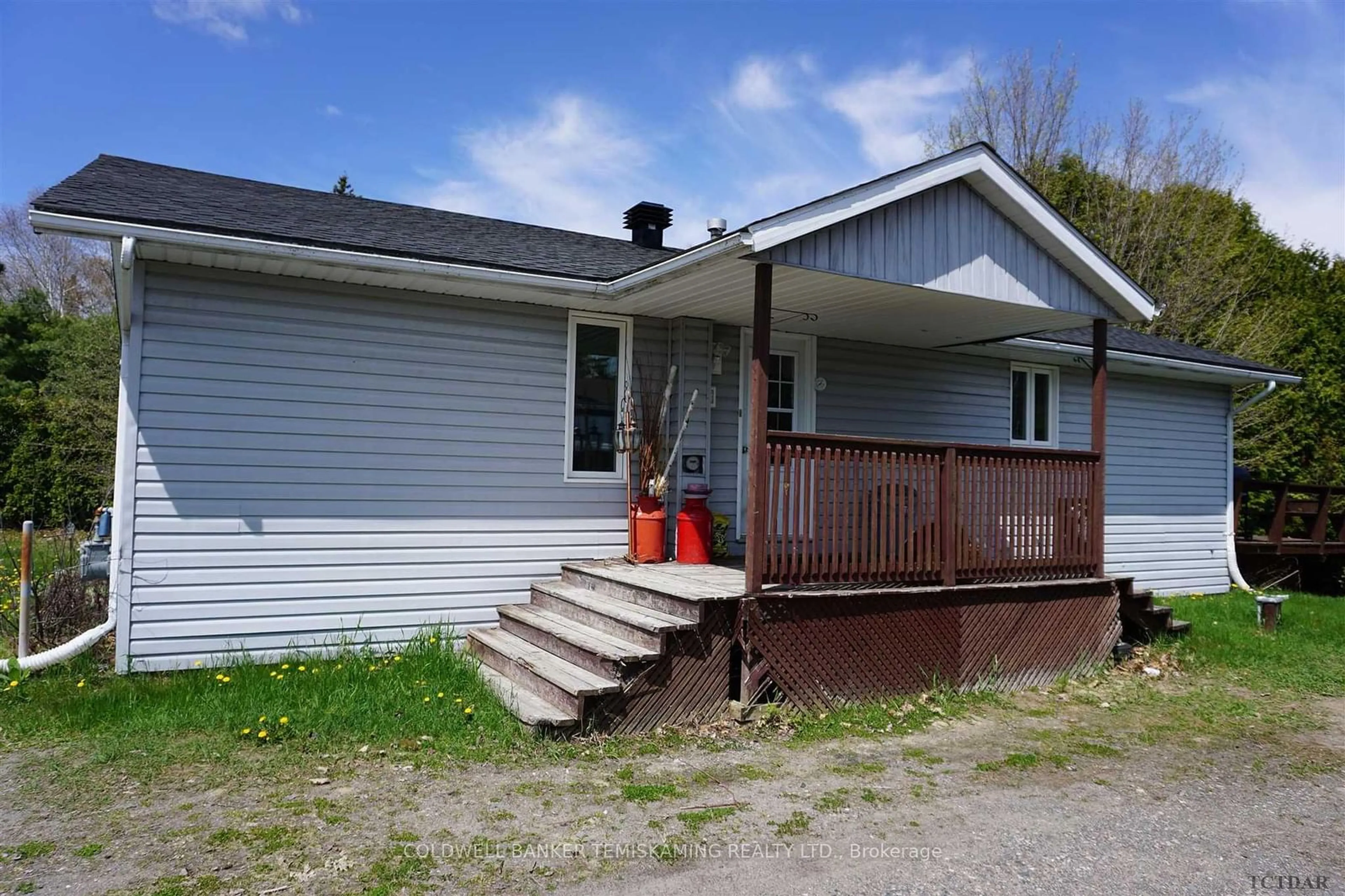 Frontside or backside of a home, cottage for 545808 LARONGE Ave, Coleman Ontario P0J 1C0