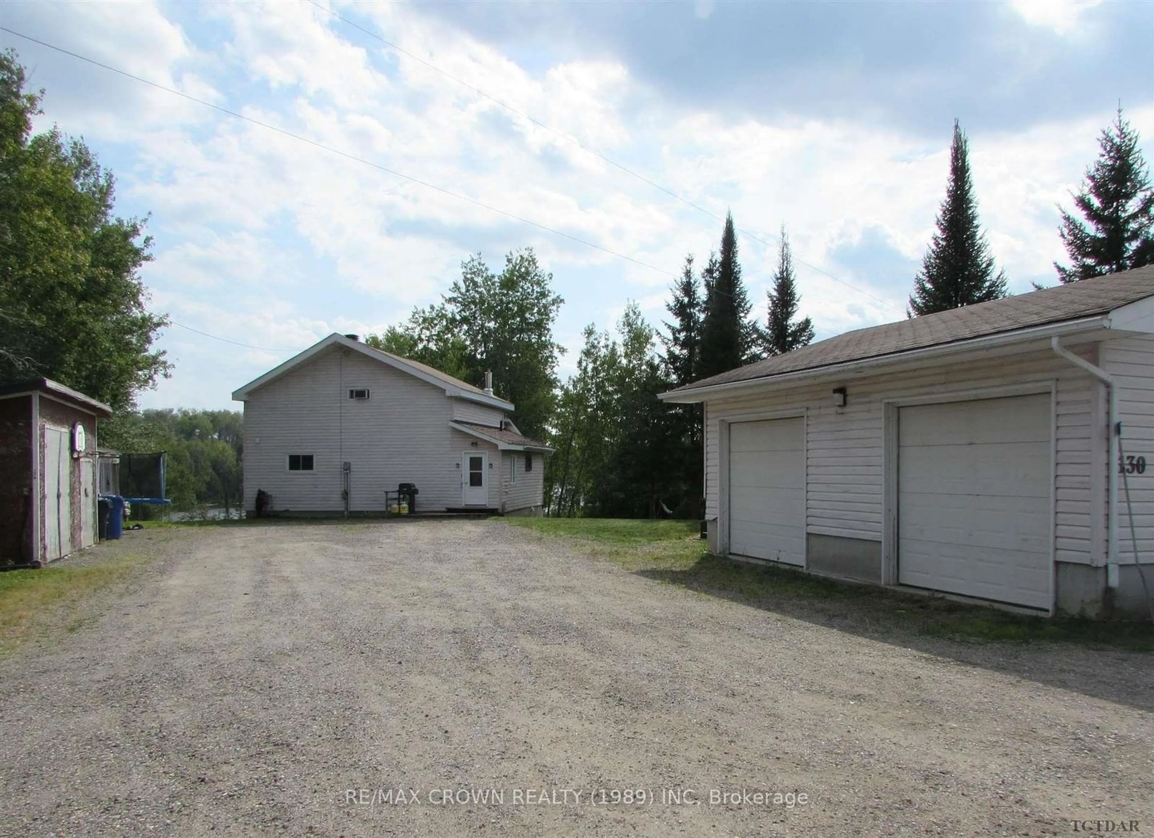 Shed for 130 Mitchell Rd, Kapuskasing Ontario P5N 2X8