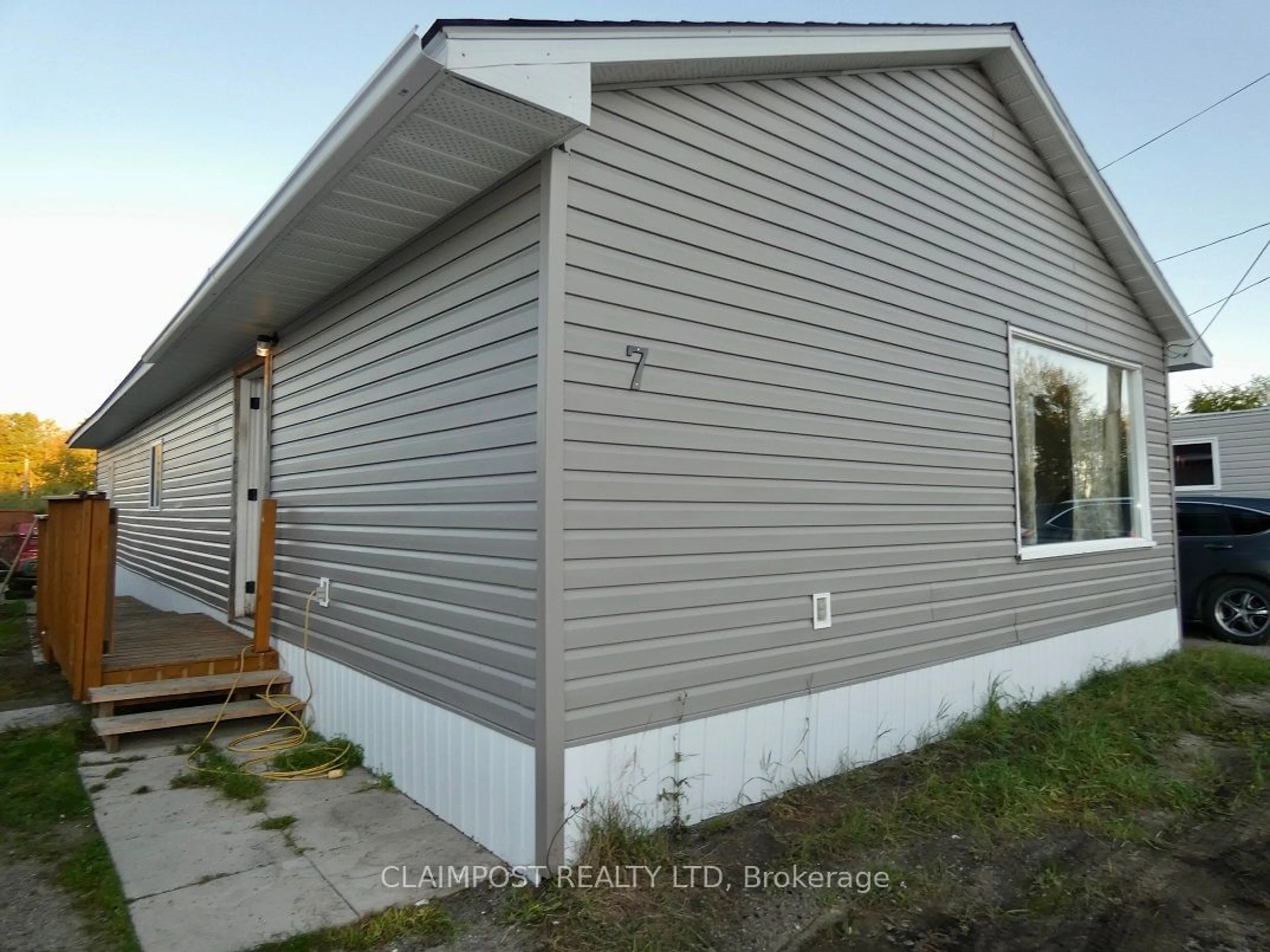 Home with vinyl exterior material for 7 Rabbit Rd, Timmins Ontario P4R 0E6