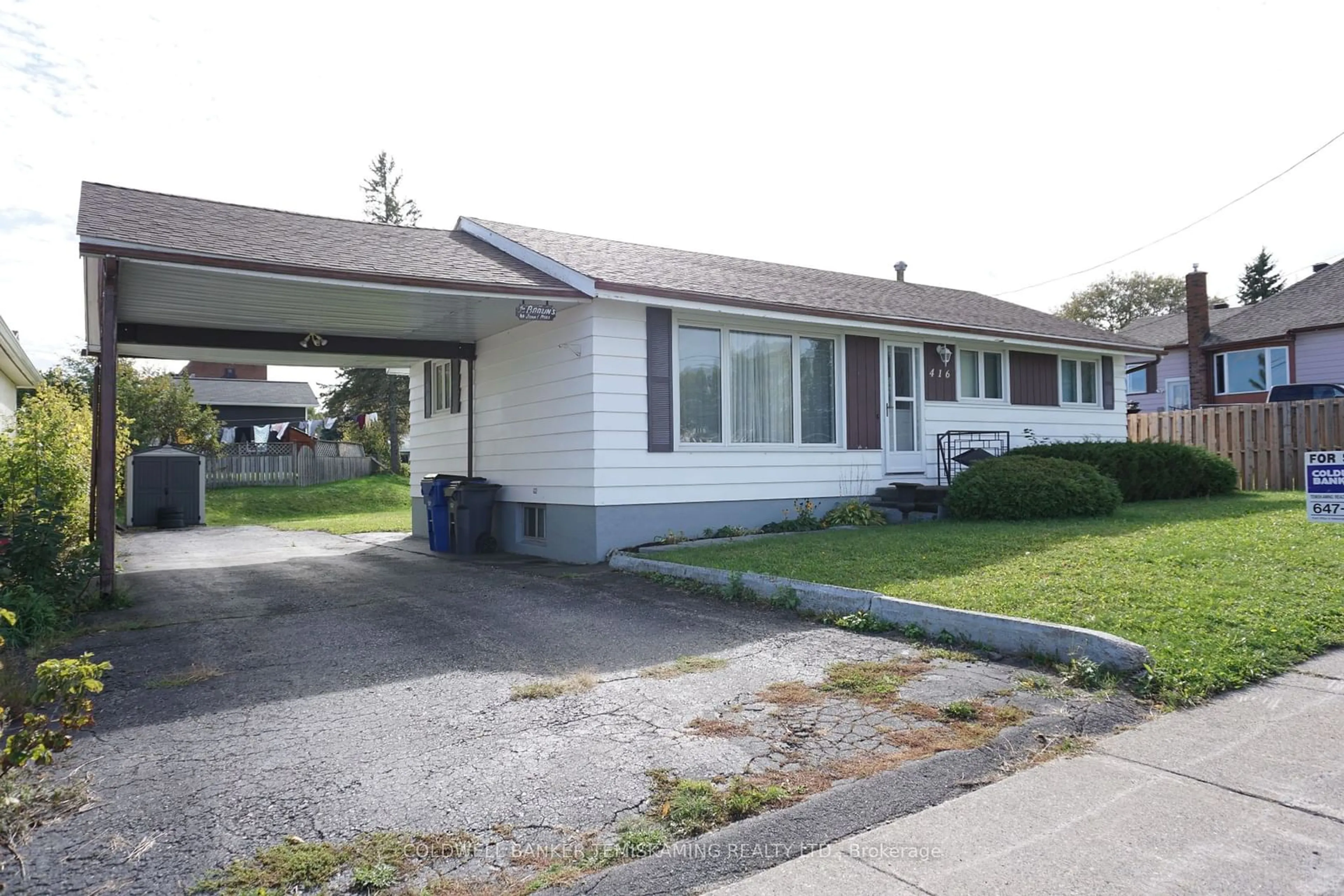 A pic from exterior of the house or condo, the front or back of building for 416 CECIL St, Temiskaming Shores Ontario P0J 1K0