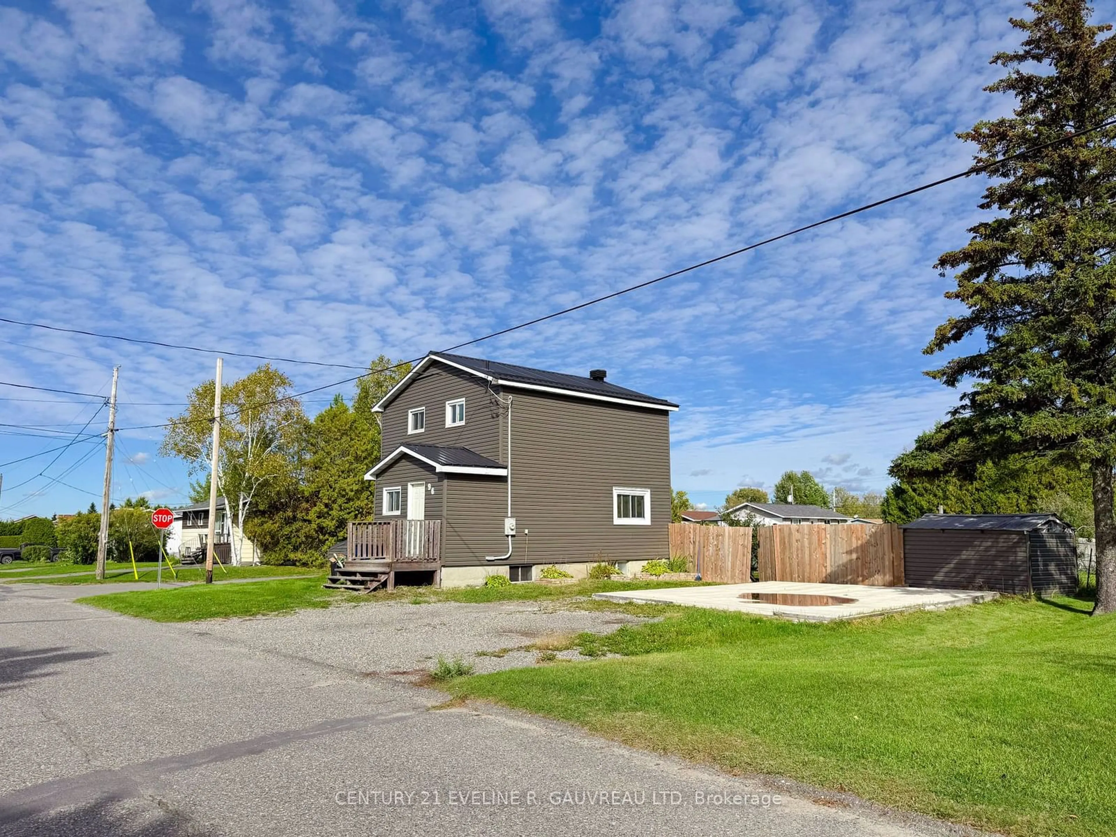 Frontside or backside of a home, cottage for 96 Queen St, Temiskaming Shores Ontario P0J 1R0