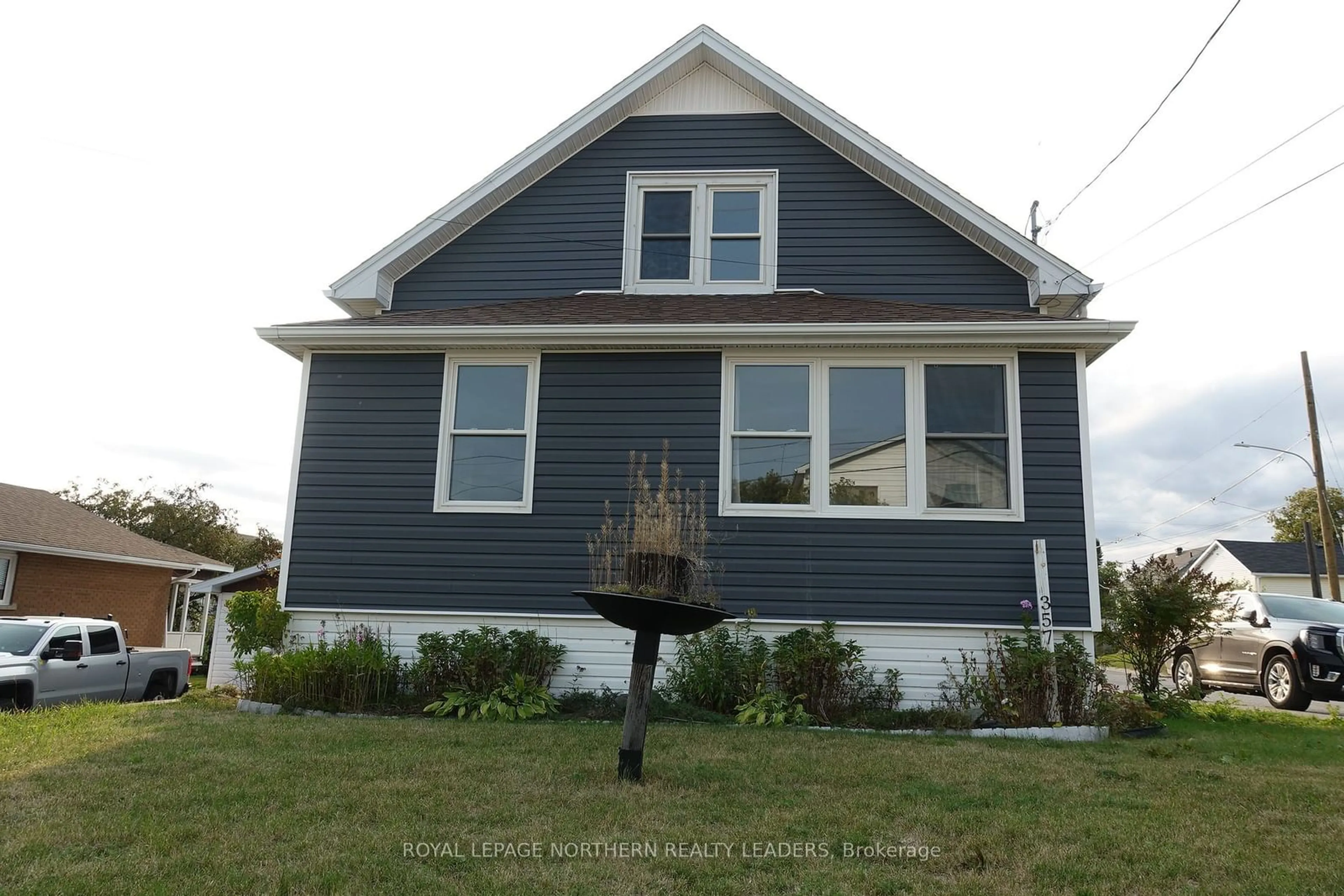 Frontside or backside of a home, cottage for 357 Elm St, Timmins Ontario P4N 1X6