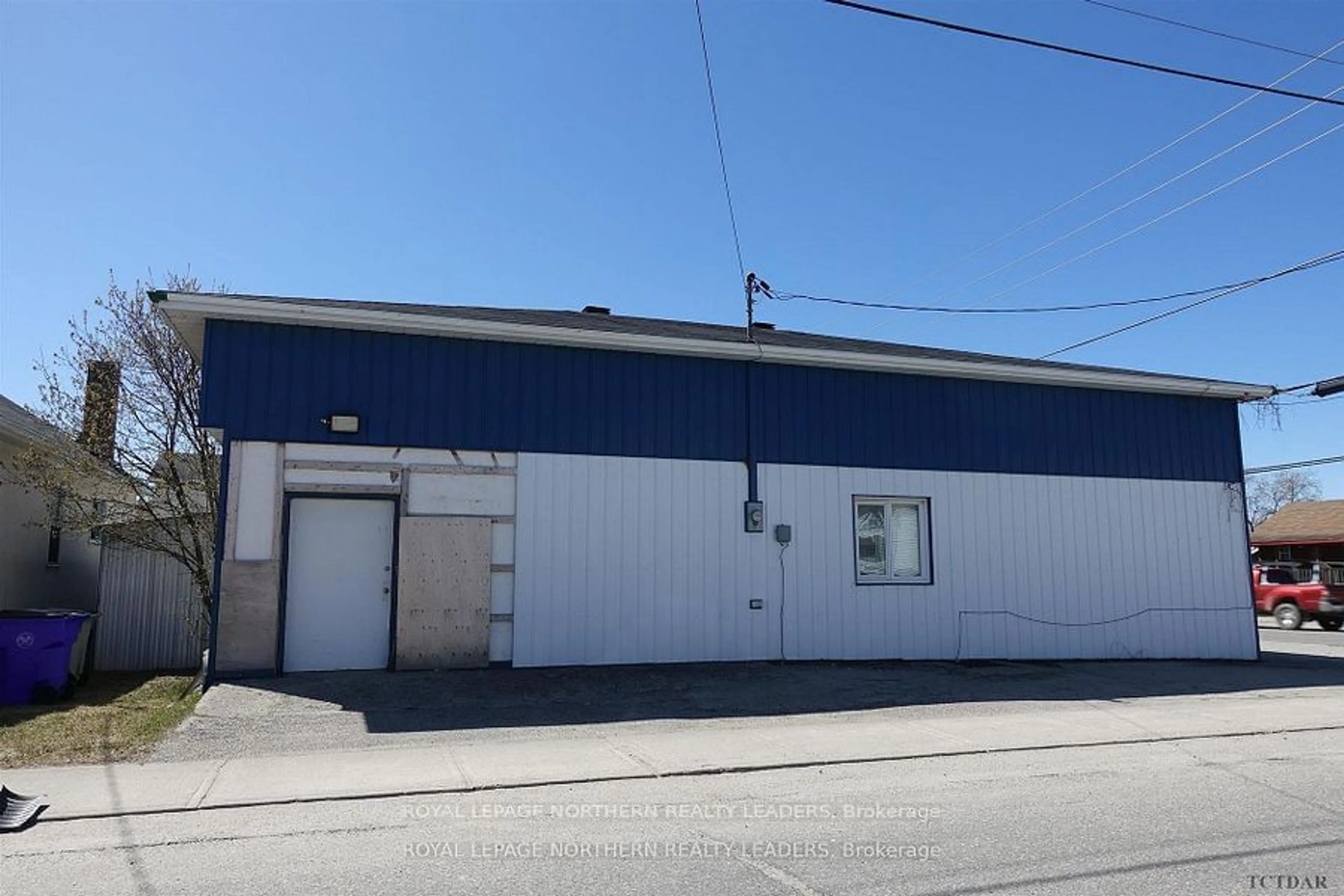 Other indoor space, unknown floor for 372-380 Pine St, Timmins Ontario P4N 2L3