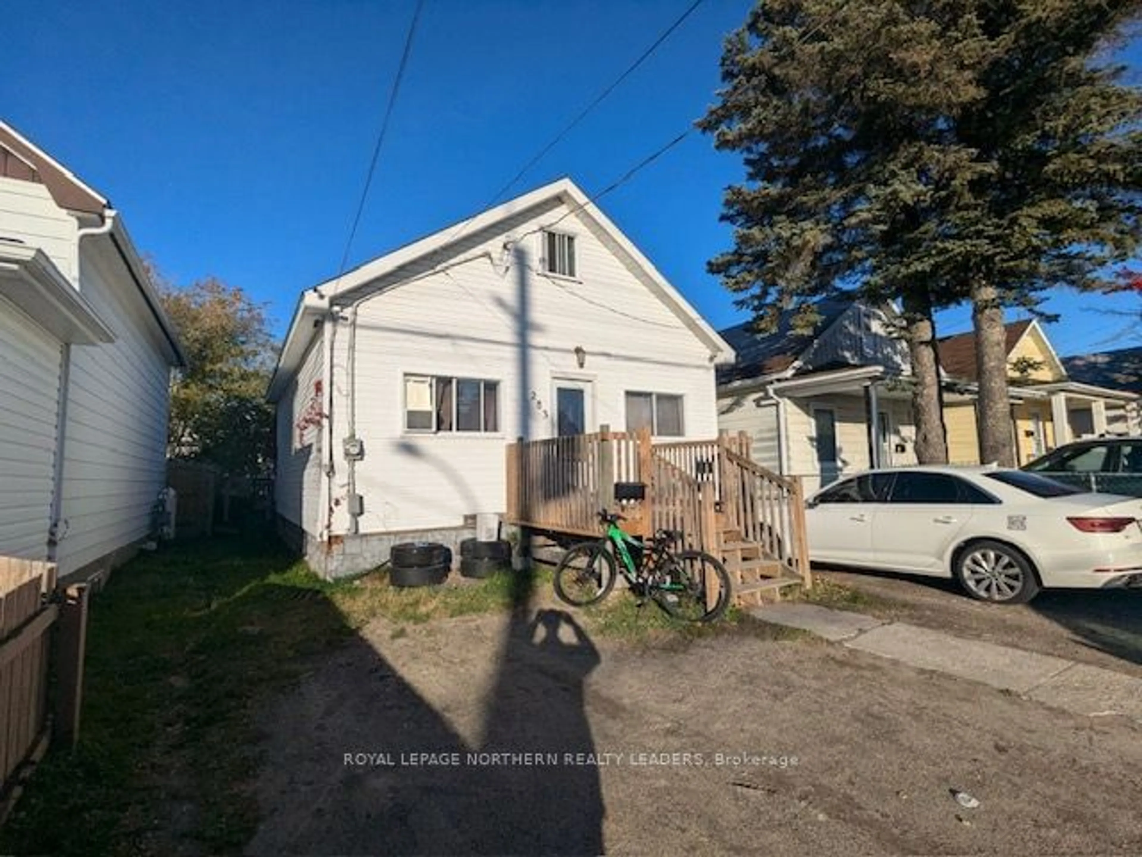 Frontside or backside of a home, the street view for 283 Maple St, Timmins Ontario P4N 1Z3