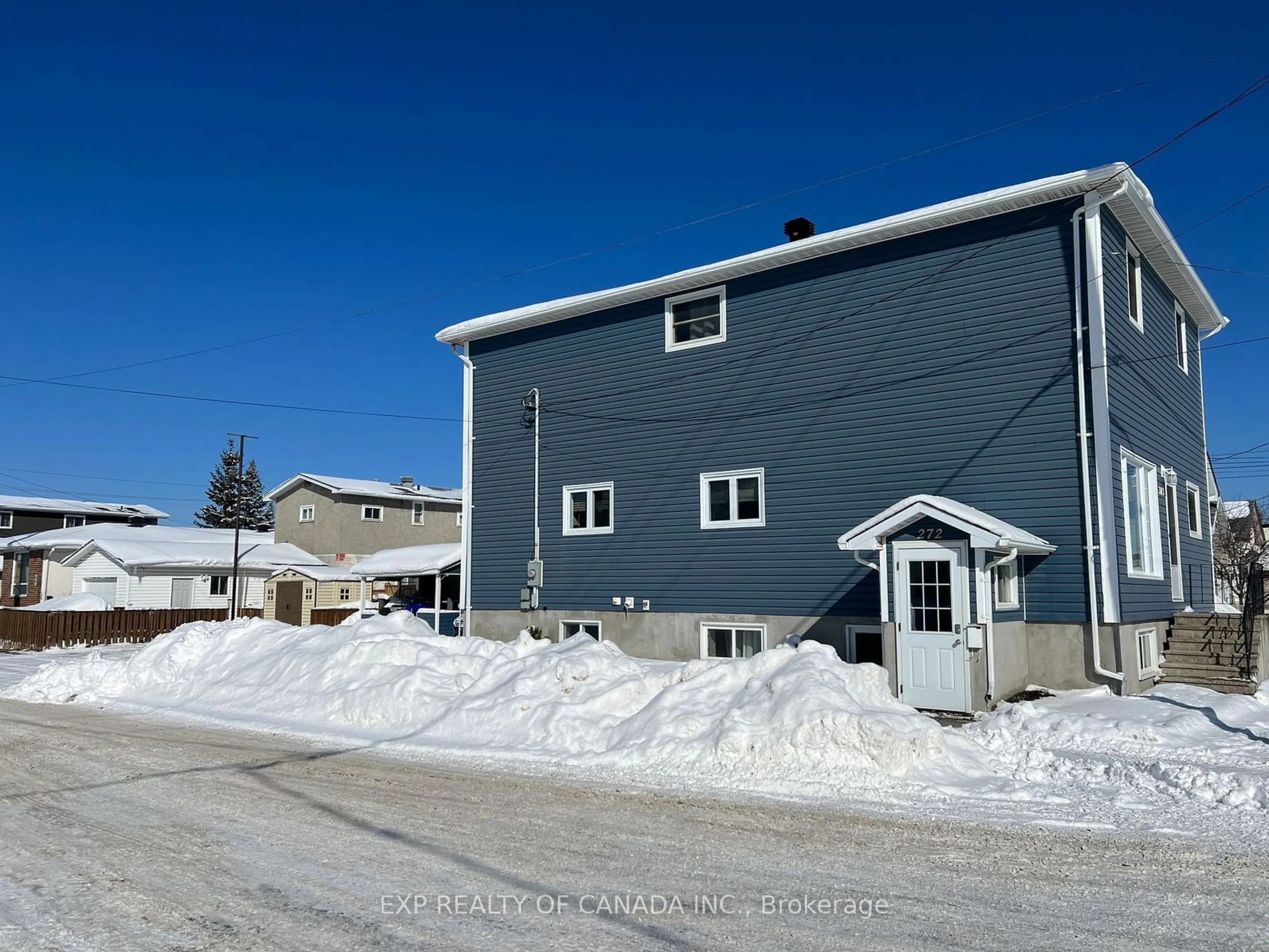 A pic from exterior of the house or condo, the front or back of building for 303 Spruce St, Timmins Ontario P4N 2N1