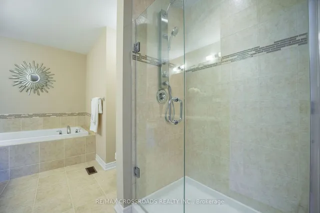 Additional property image - 3333 Mockingbird Common Cres