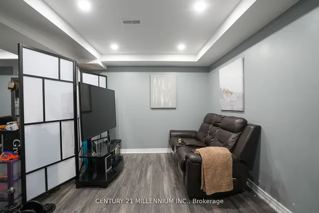 Additional property image - 64 Brisbane Crt Unit 37