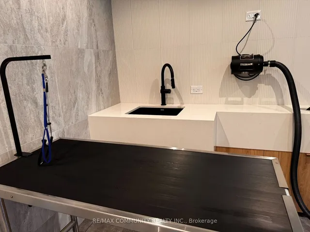 Additional property image - 1100 Sheppard Ave Unit 1136